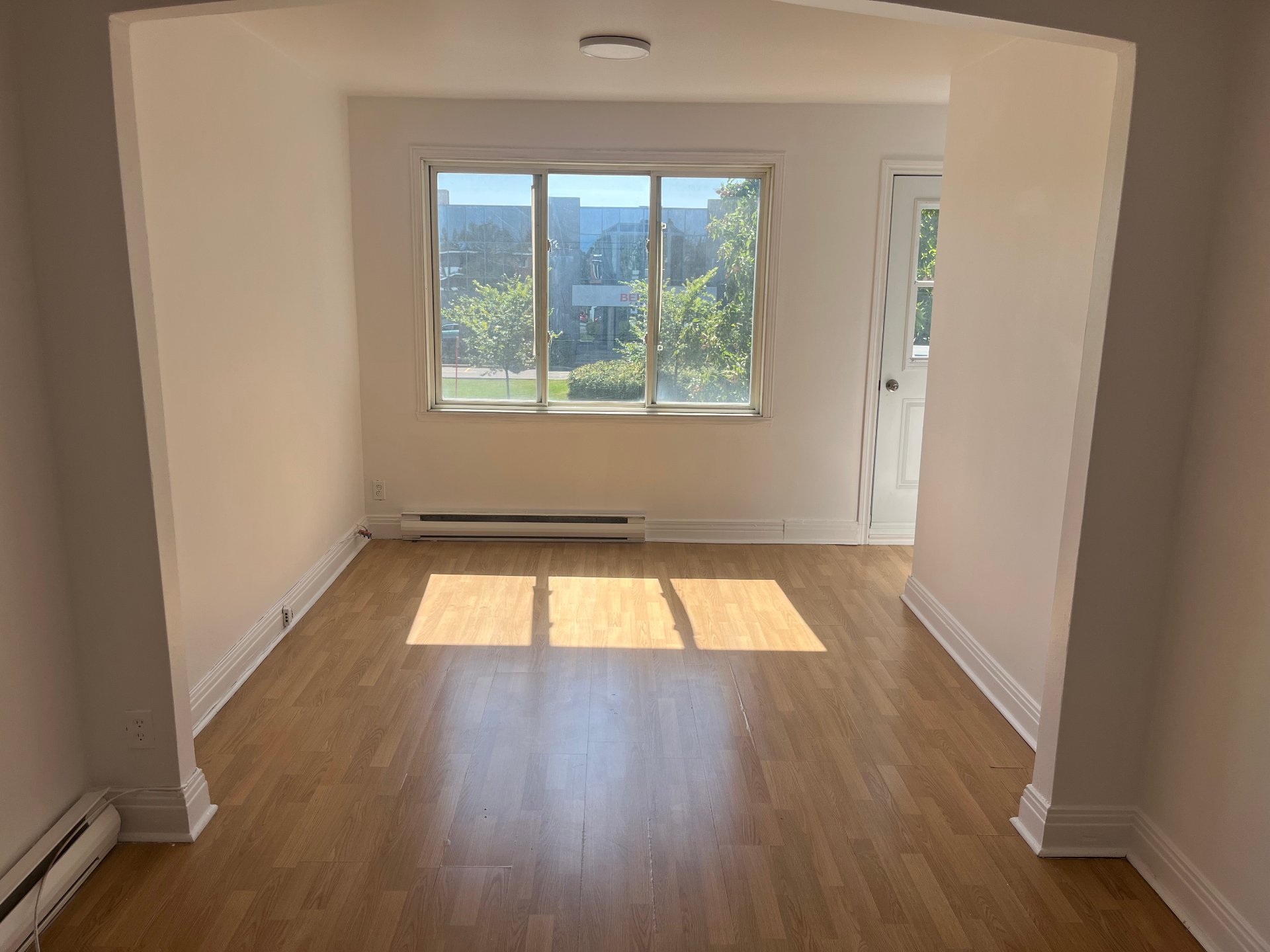 MLS: 21425521