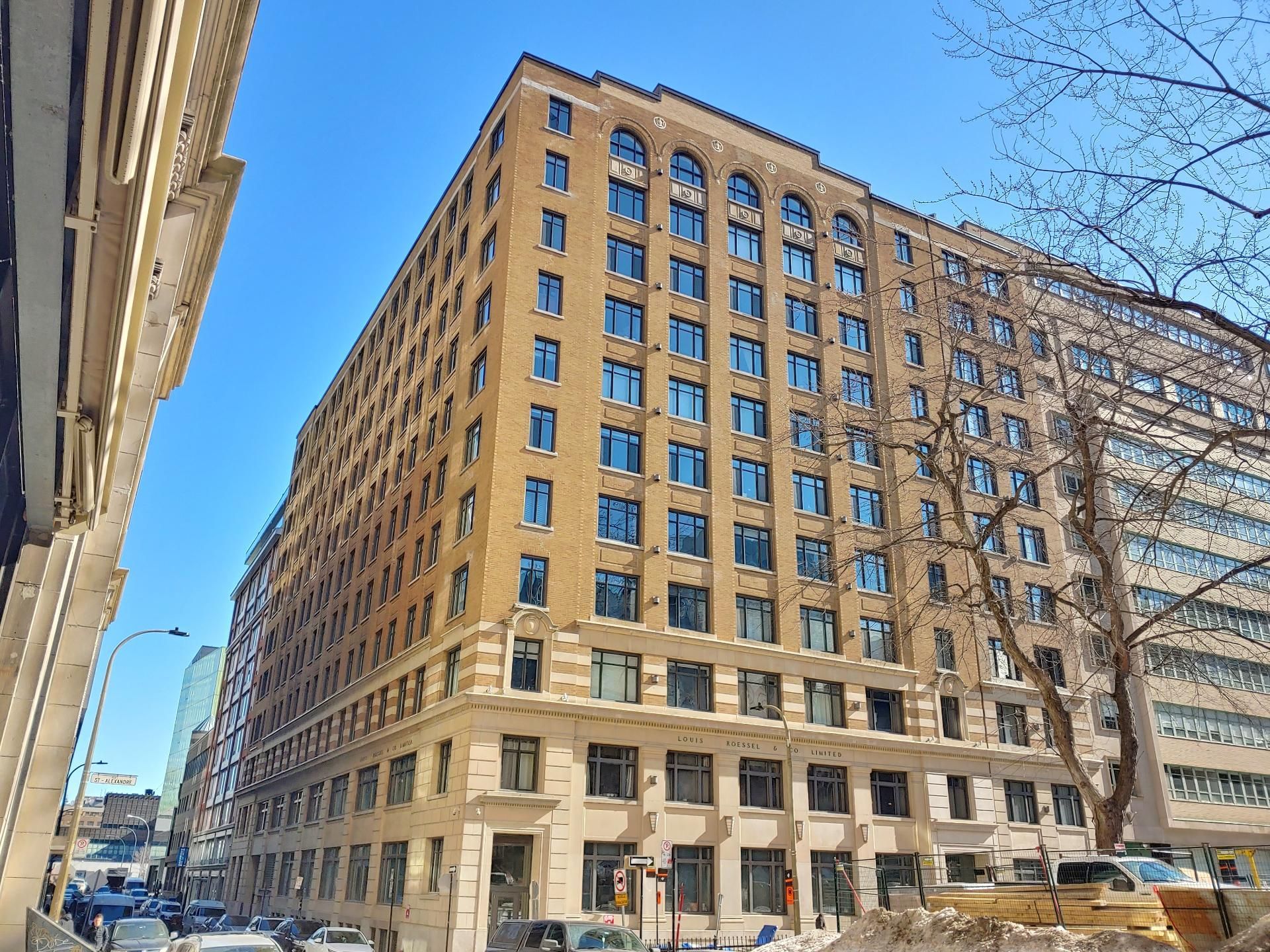 MLS: 15585149