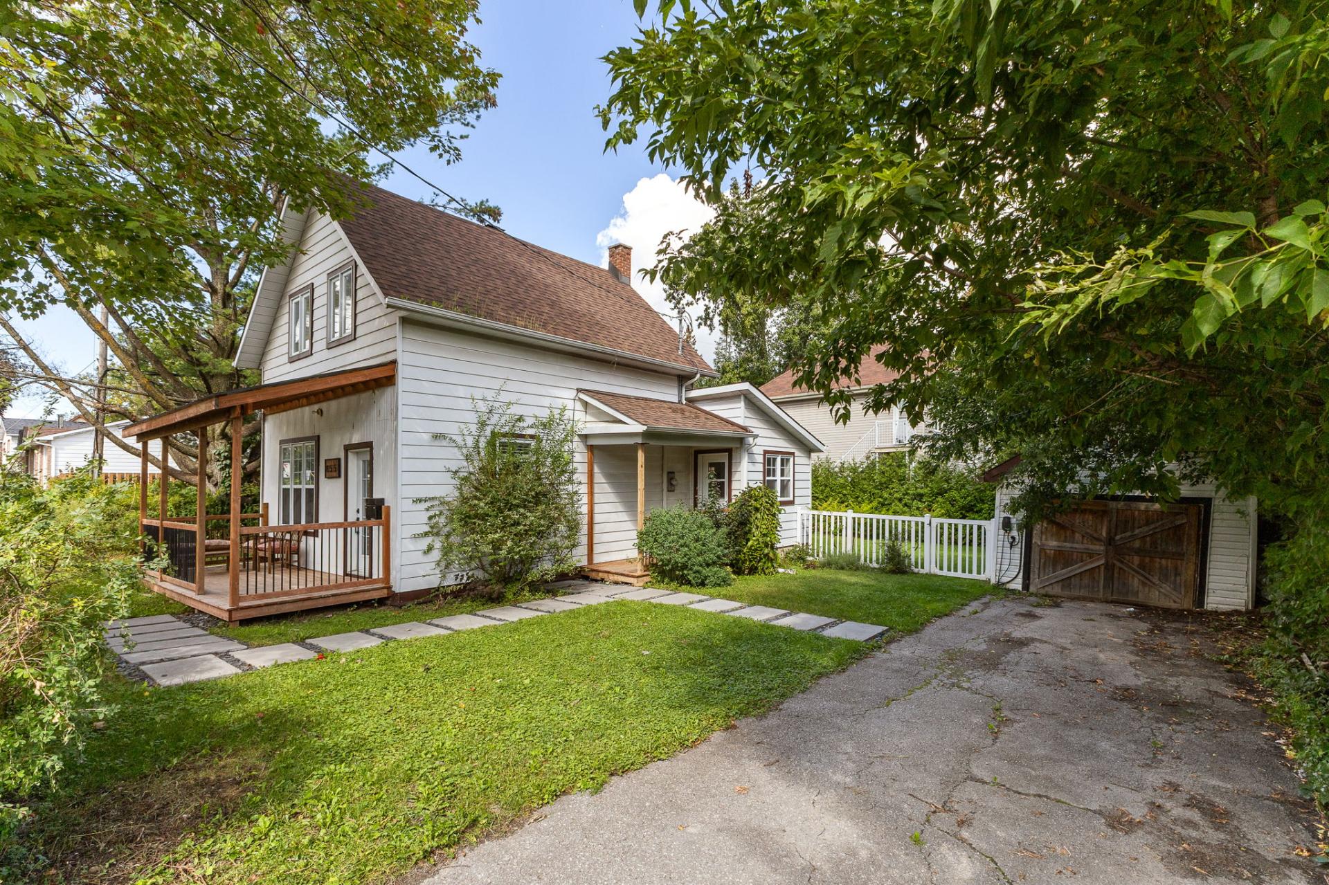 MLS: 19571757