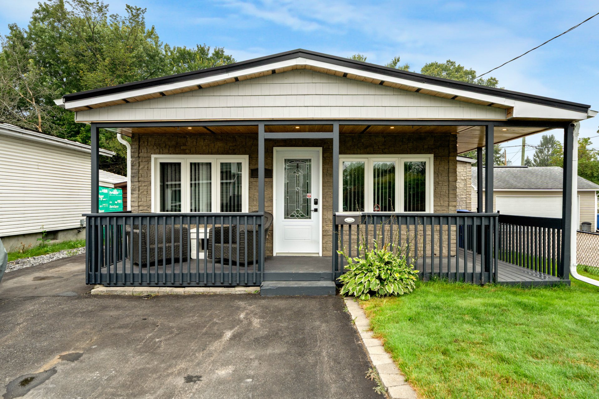 MLS: 28302287