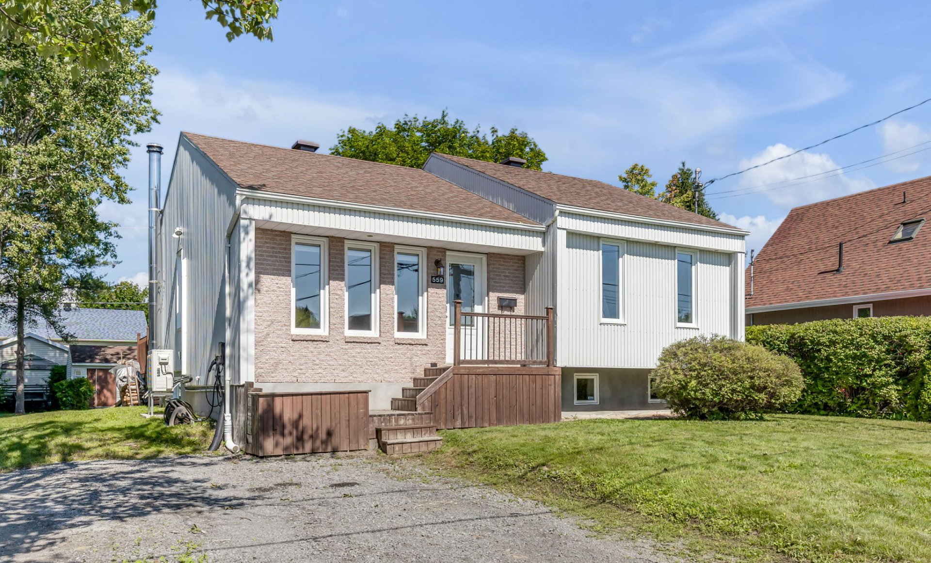 MLS: 18240303