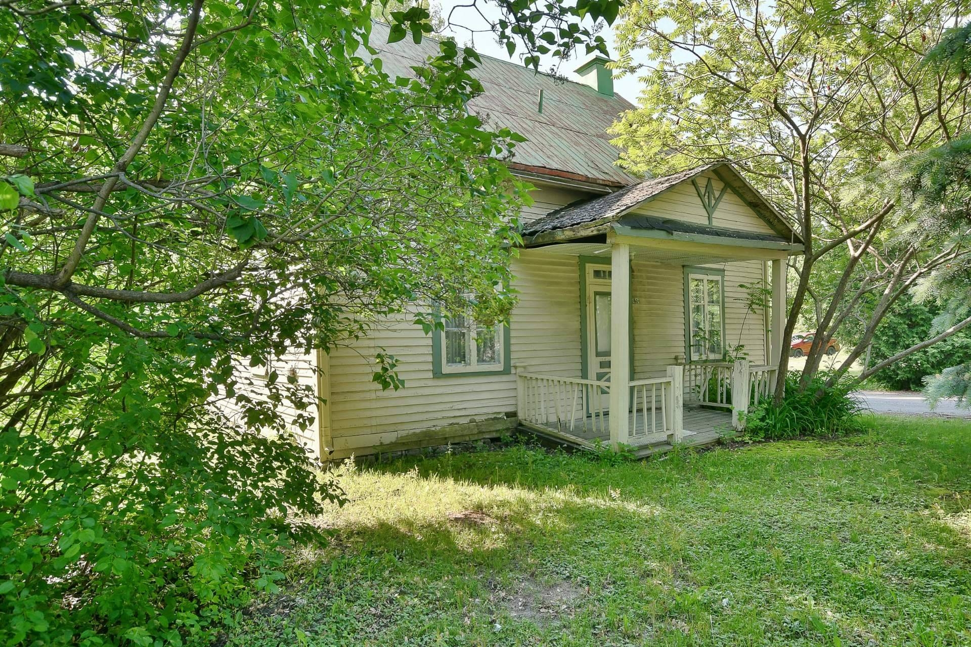 MLS: 10285203