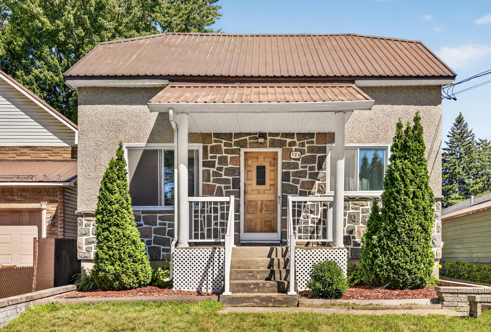 MLS: 19305977