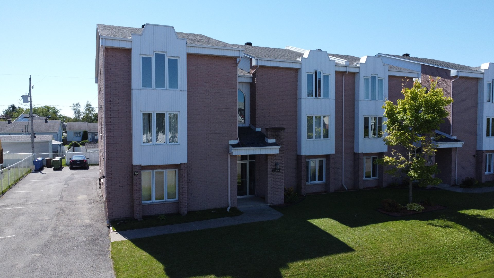 MLS: 9454767