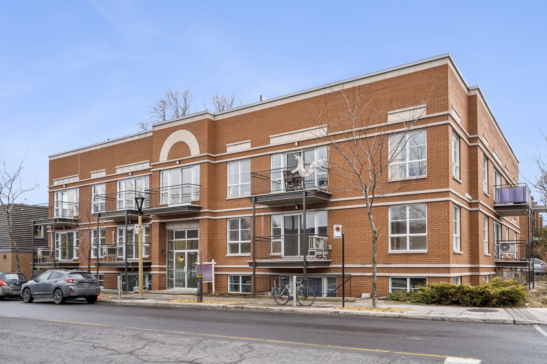 MLS: 19490511