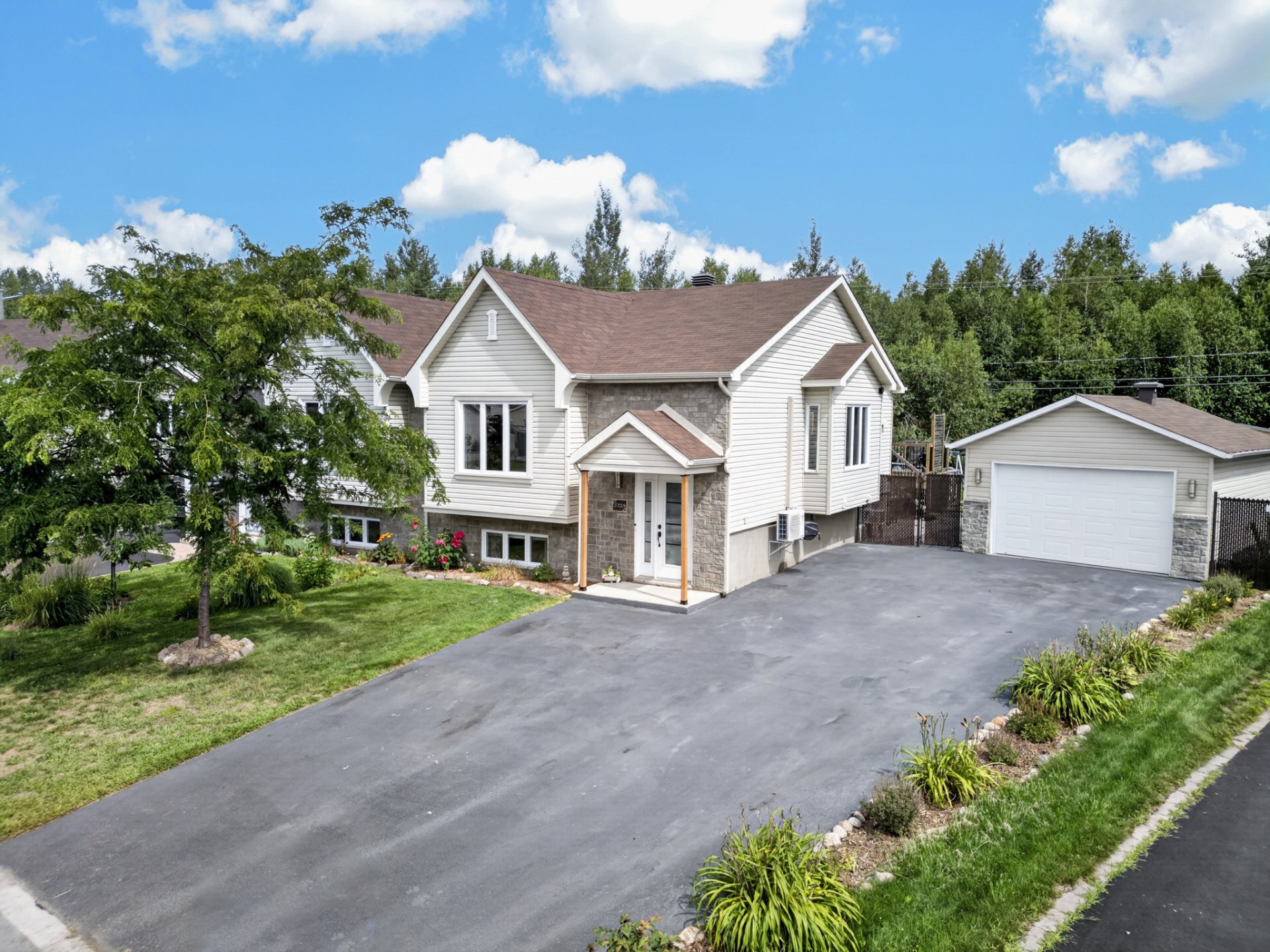 MLS: 19135371