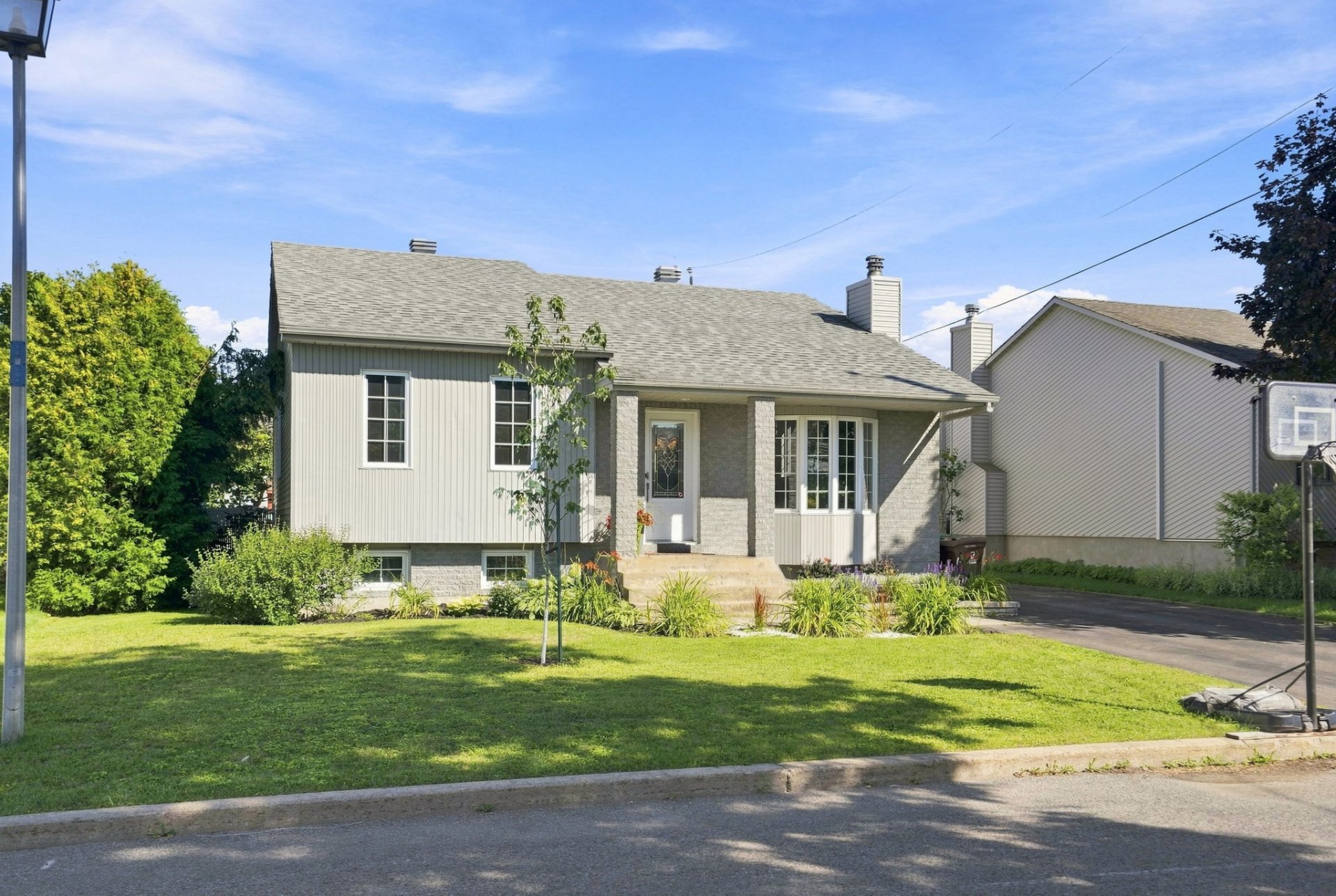 MLS: 18605362