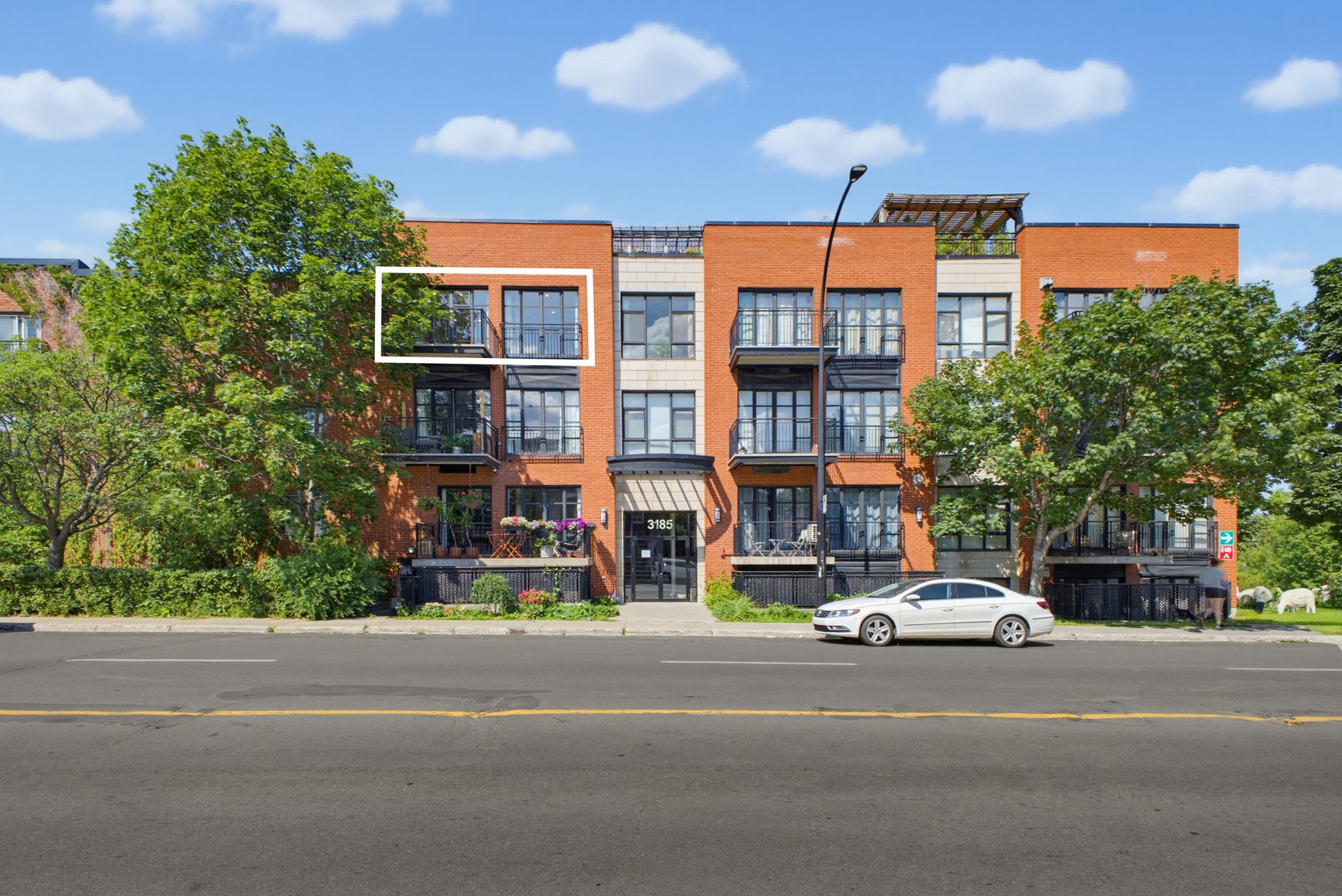 MLS: 20688572