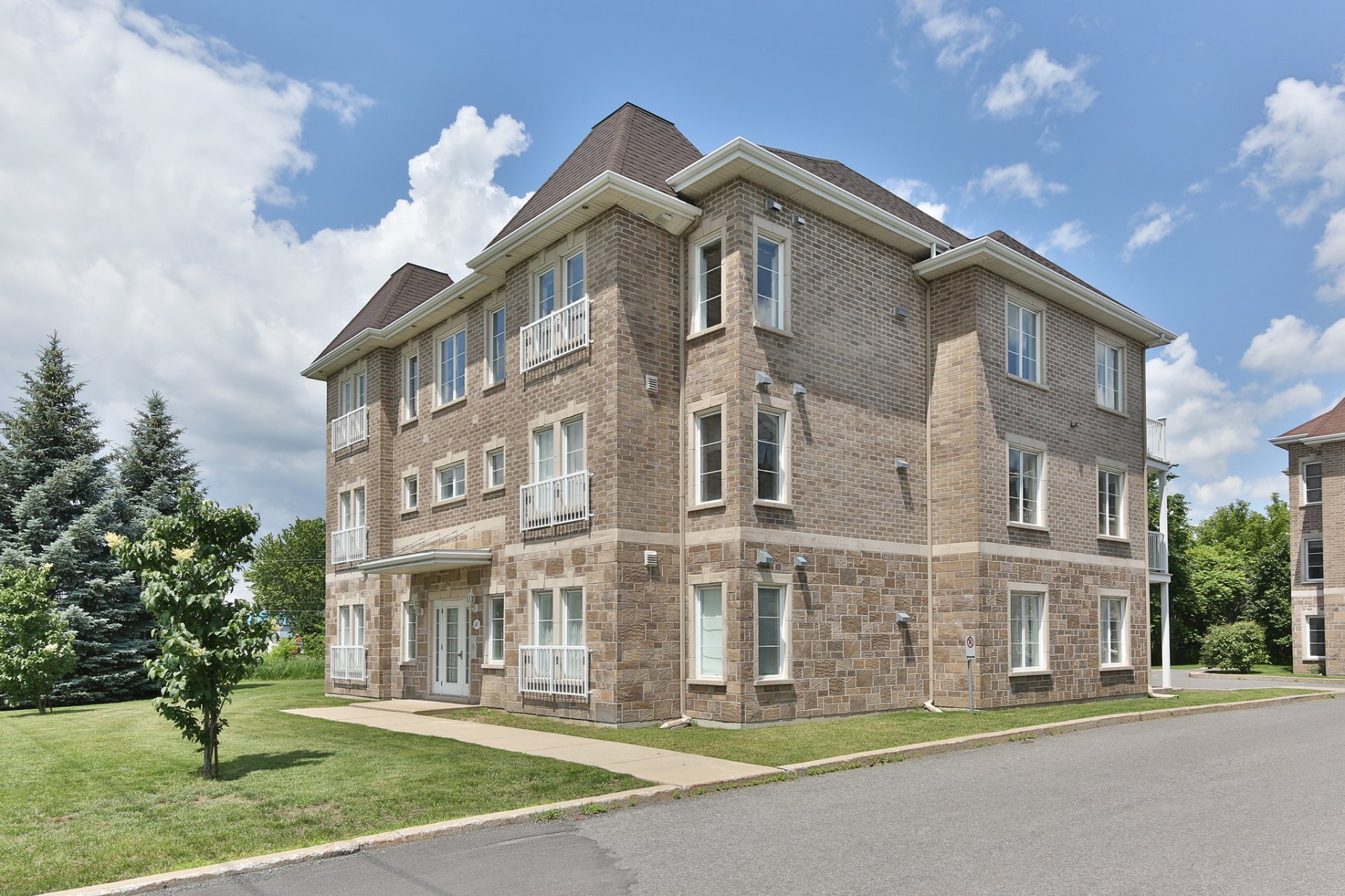 MLS: 18999465
