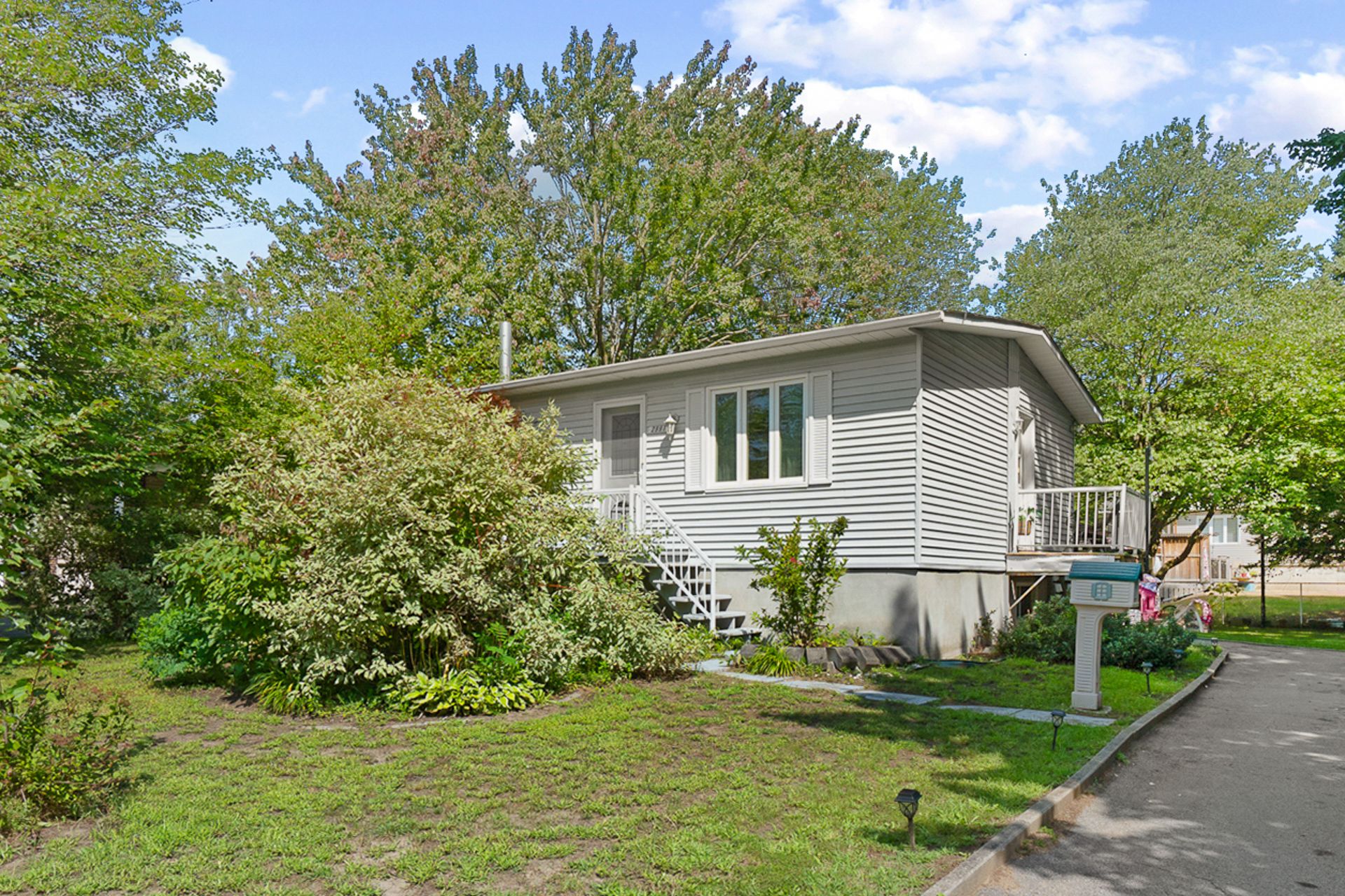 MLS: 20558359
