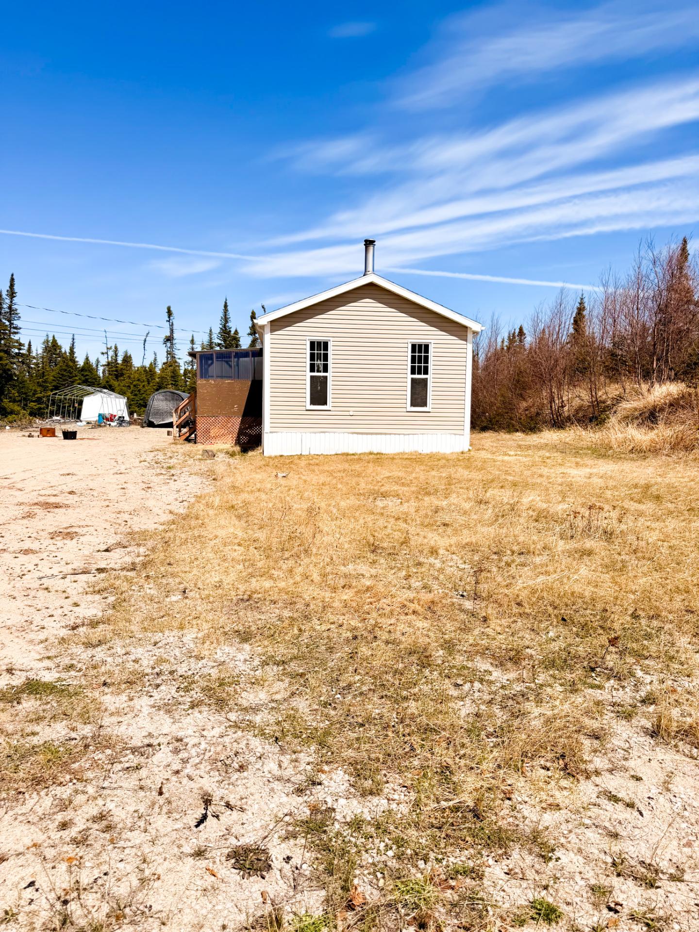MLS: 23108424