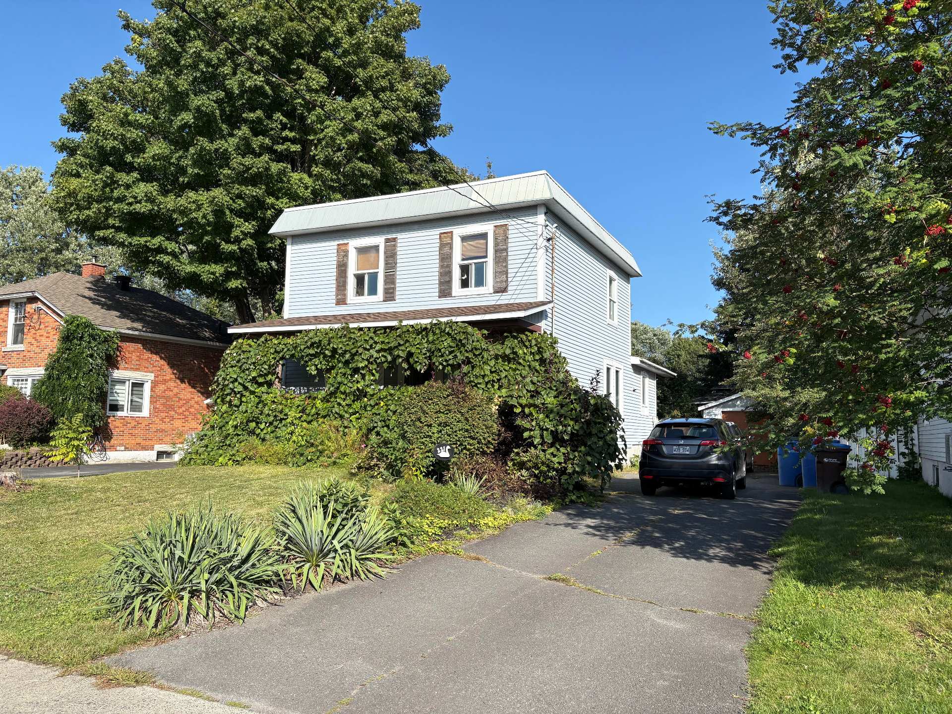 MLS: 28304963