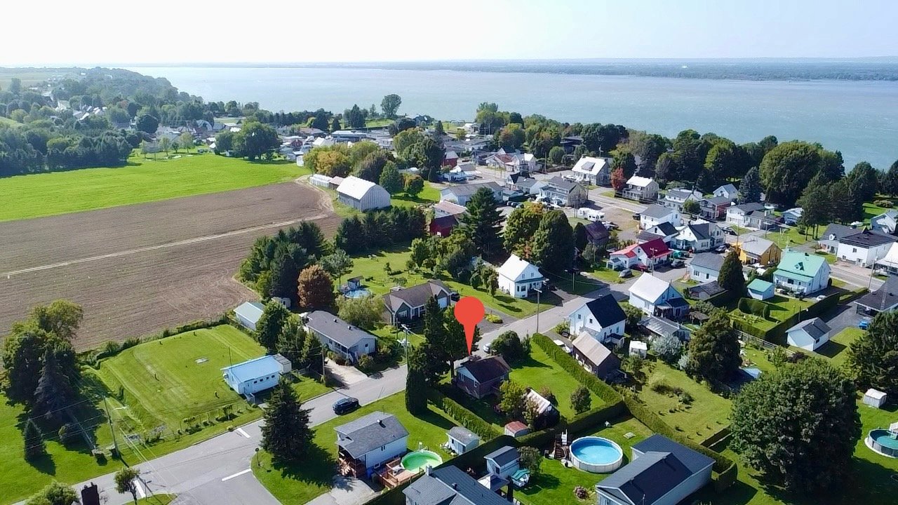 MLS: 15864878