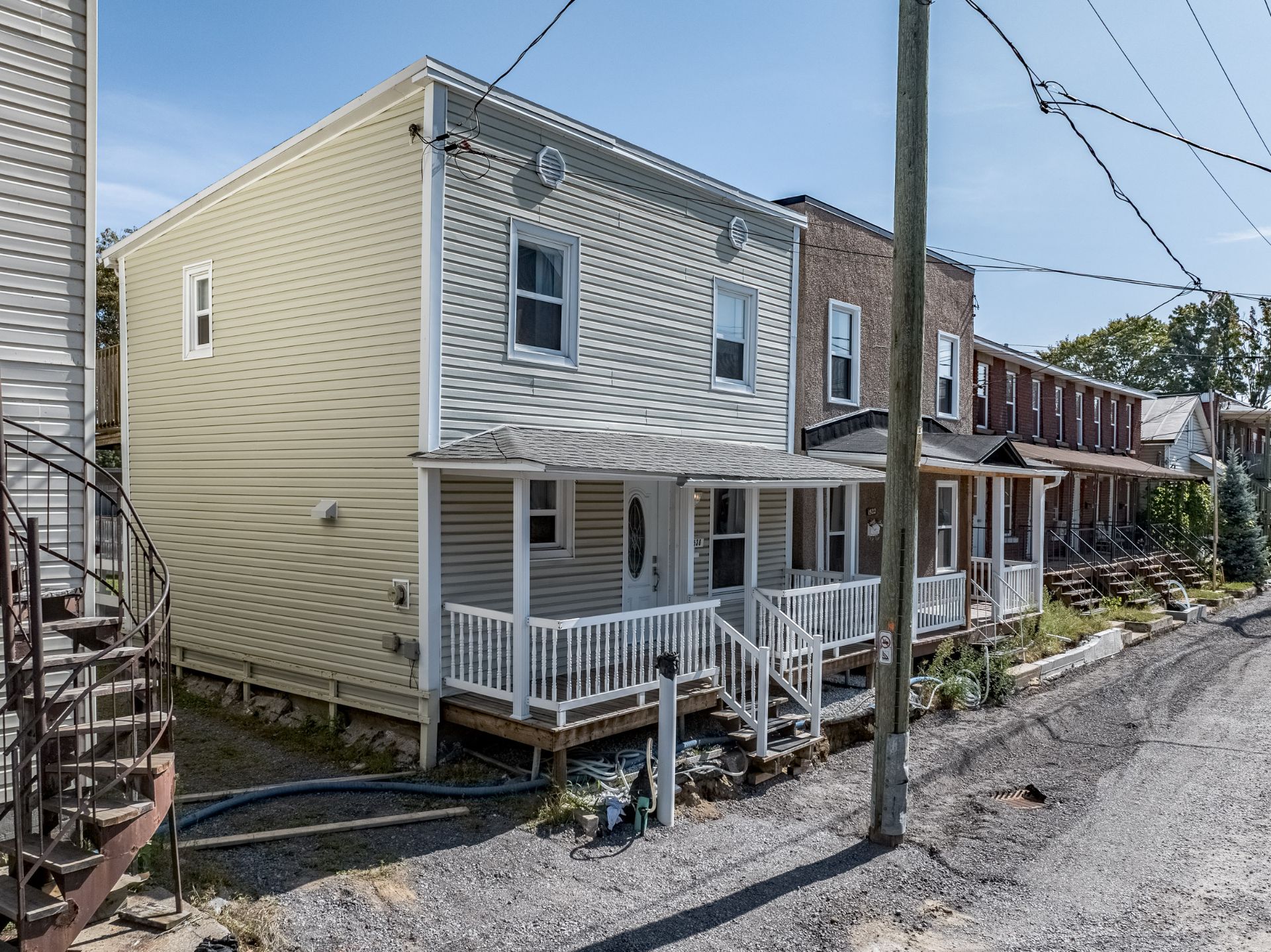 MLS: 18638402