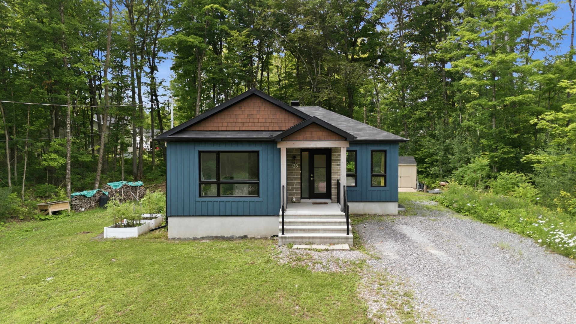 MLS: 21024558