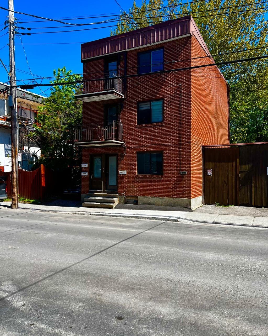 MLS: 13911307