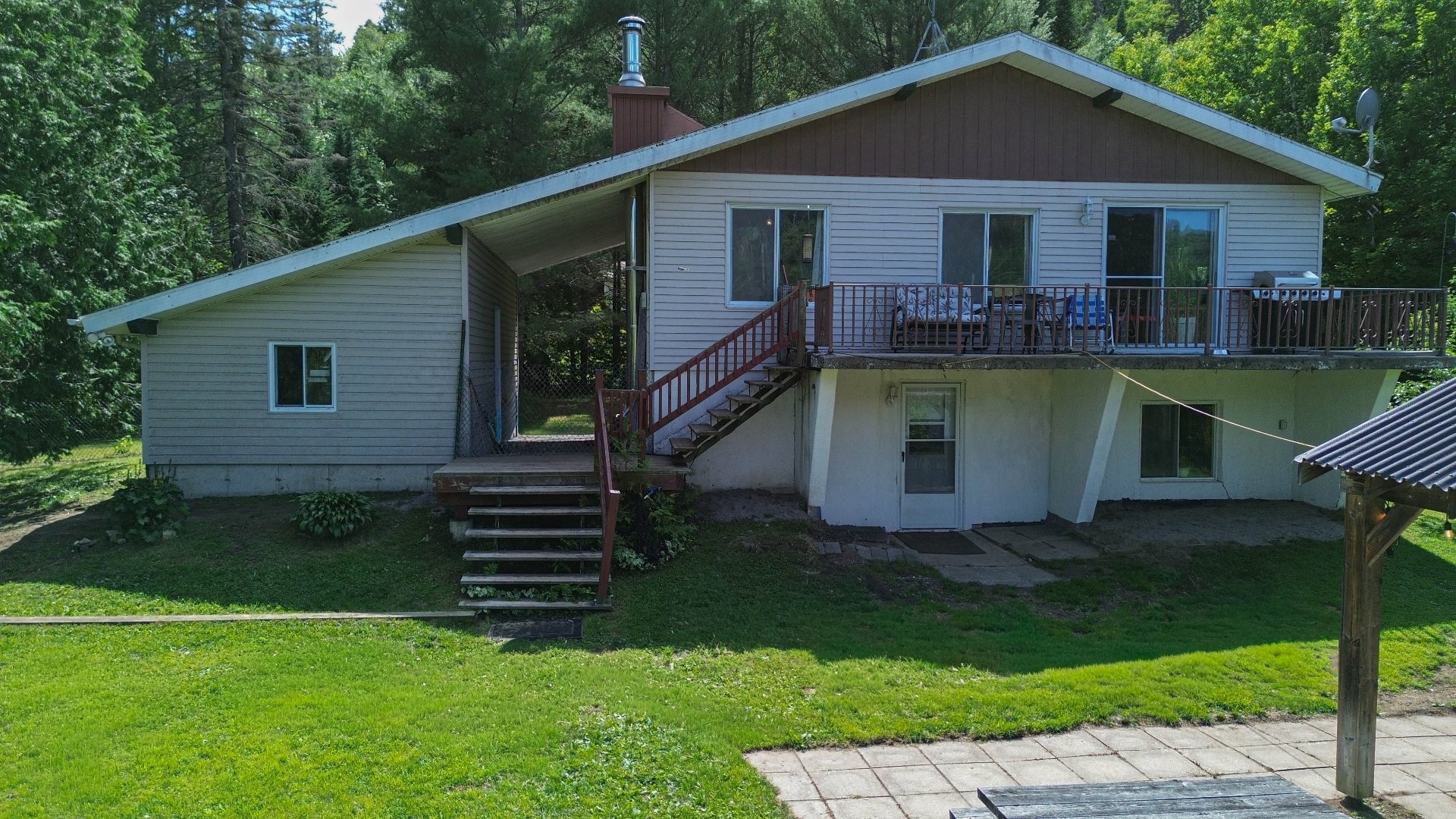 MLS: 19870374