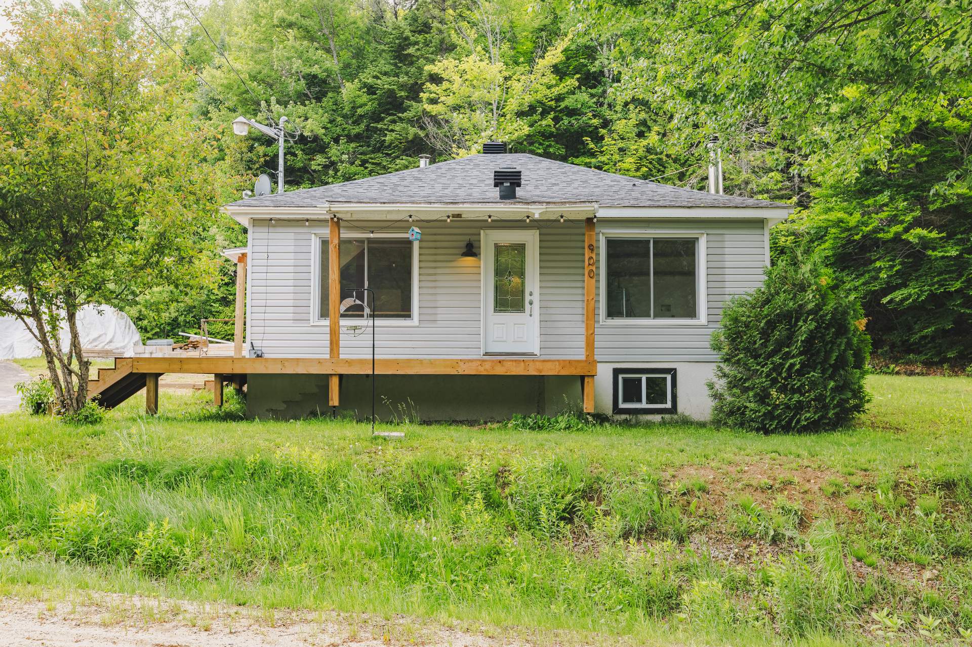 MLS: 22956663