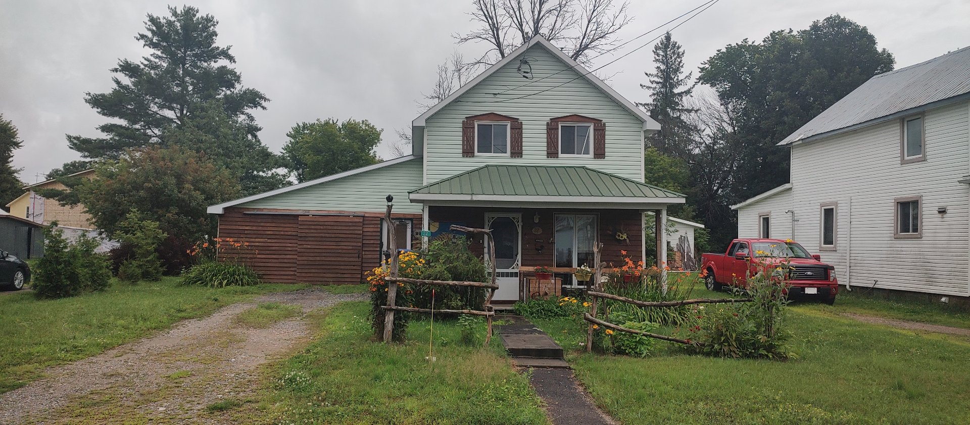 MLS: 14196570