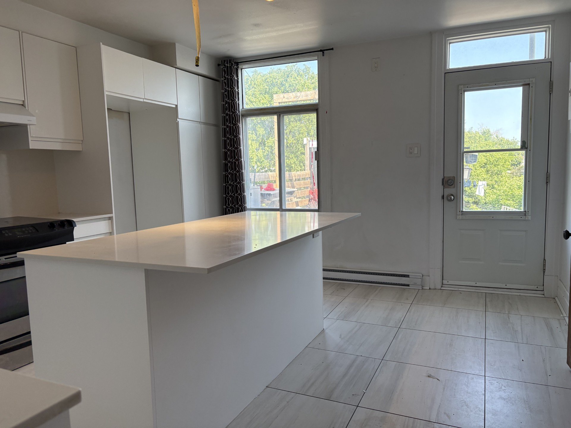 MLS: 12923755