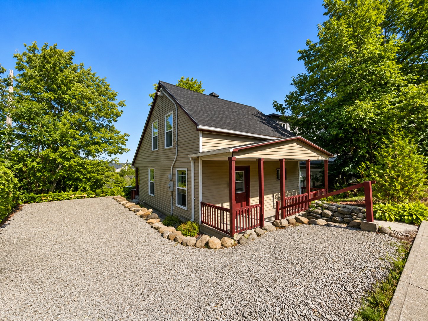 MLS: 19341460