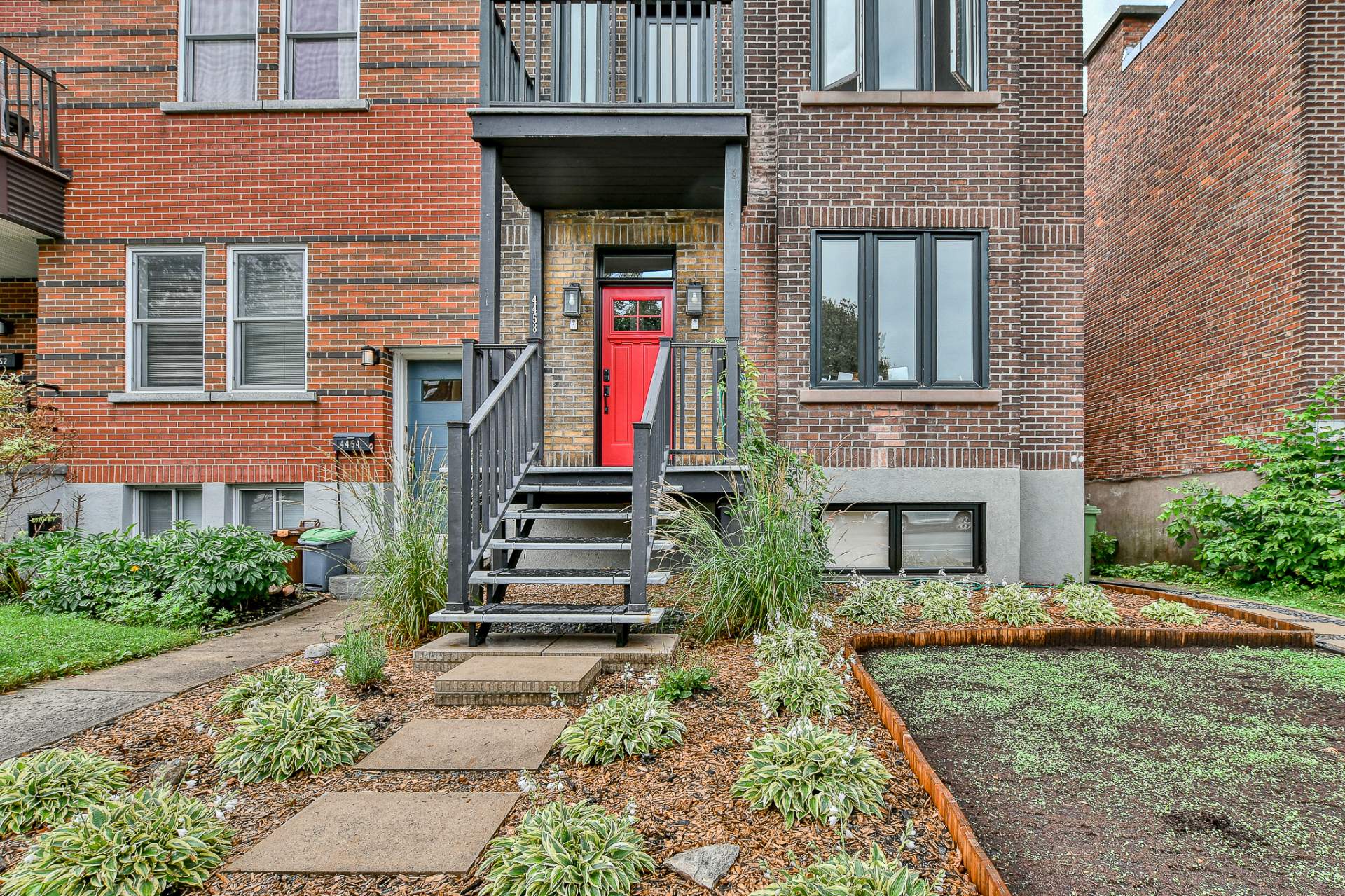 MLS: 19663447