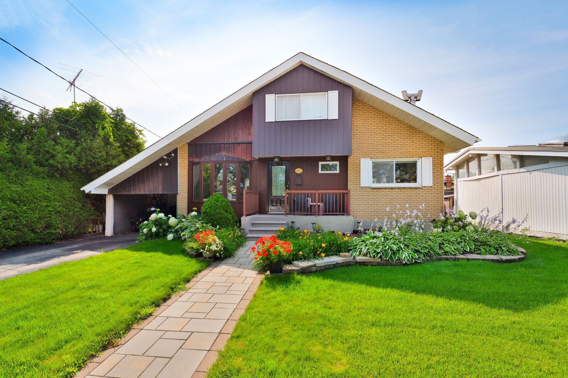 MLS: 19393253