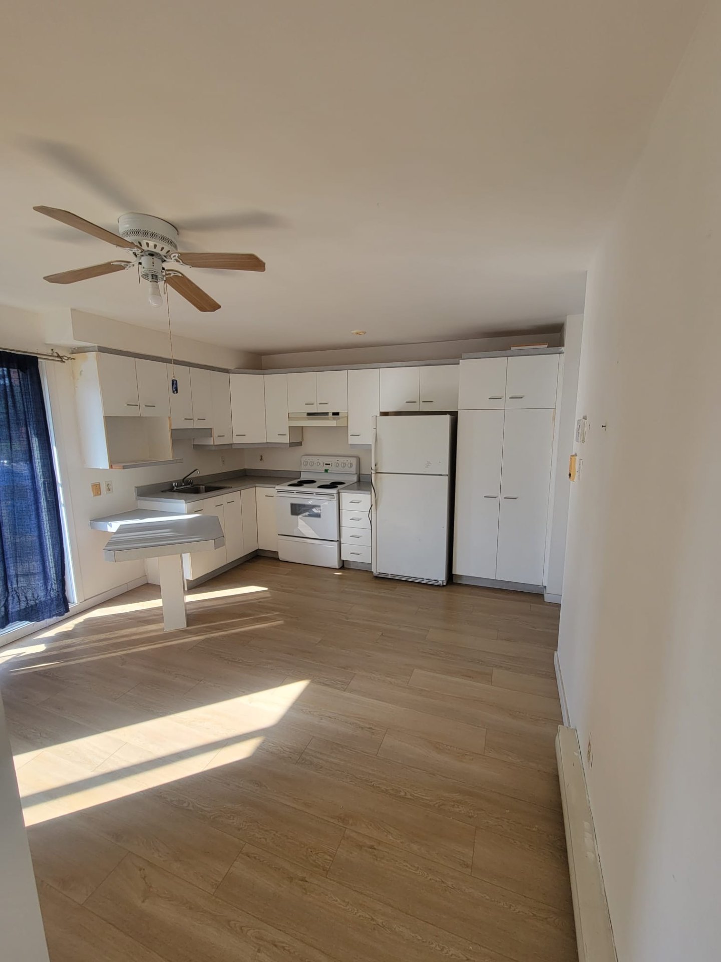 MLS: 22318841