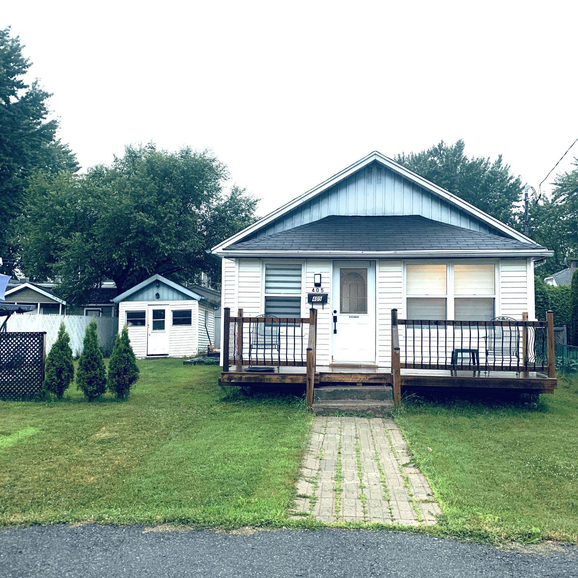 MLS: 27475776