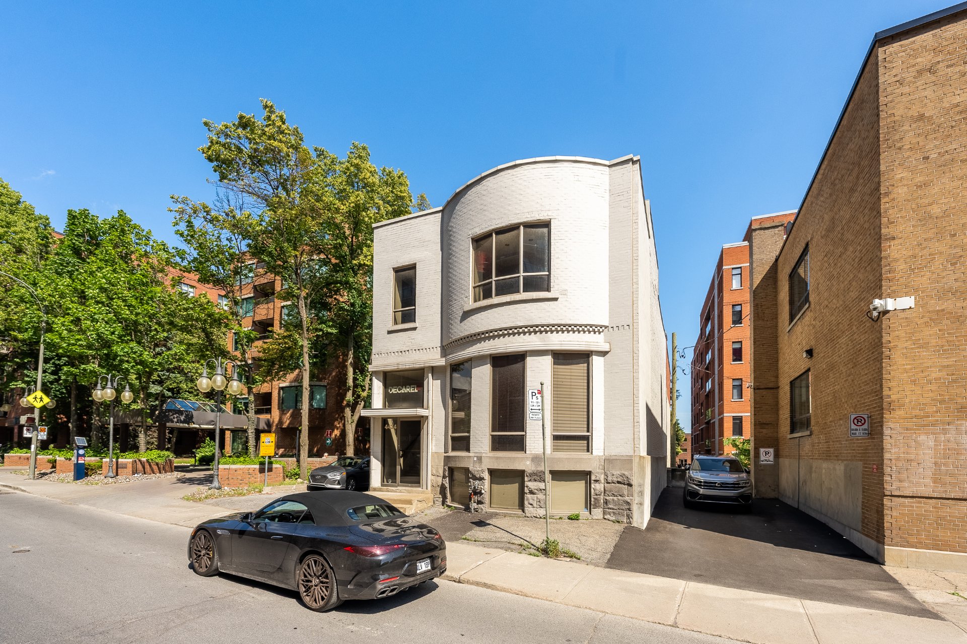 MLS: 9081158