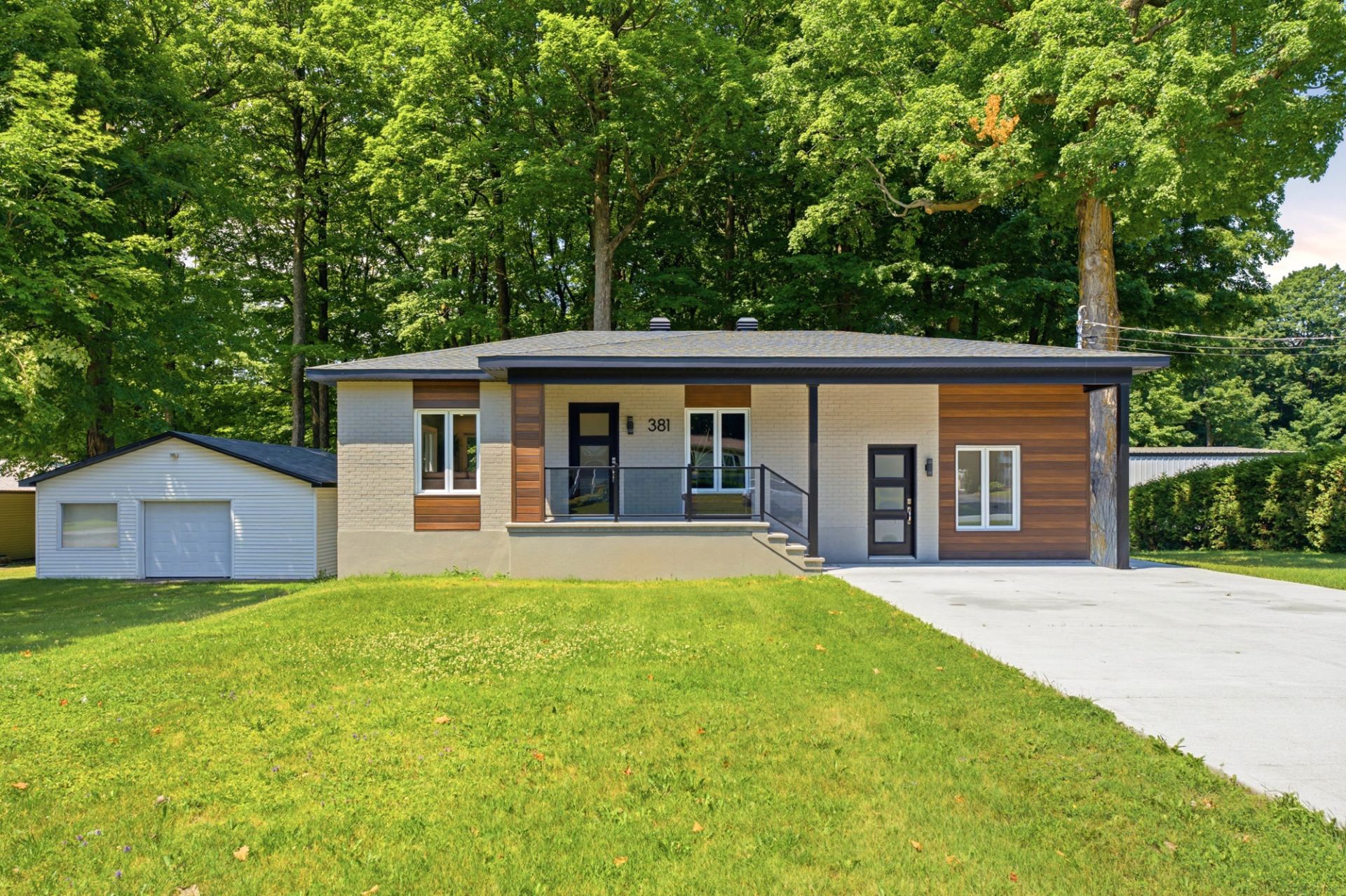 MLS: 22320430