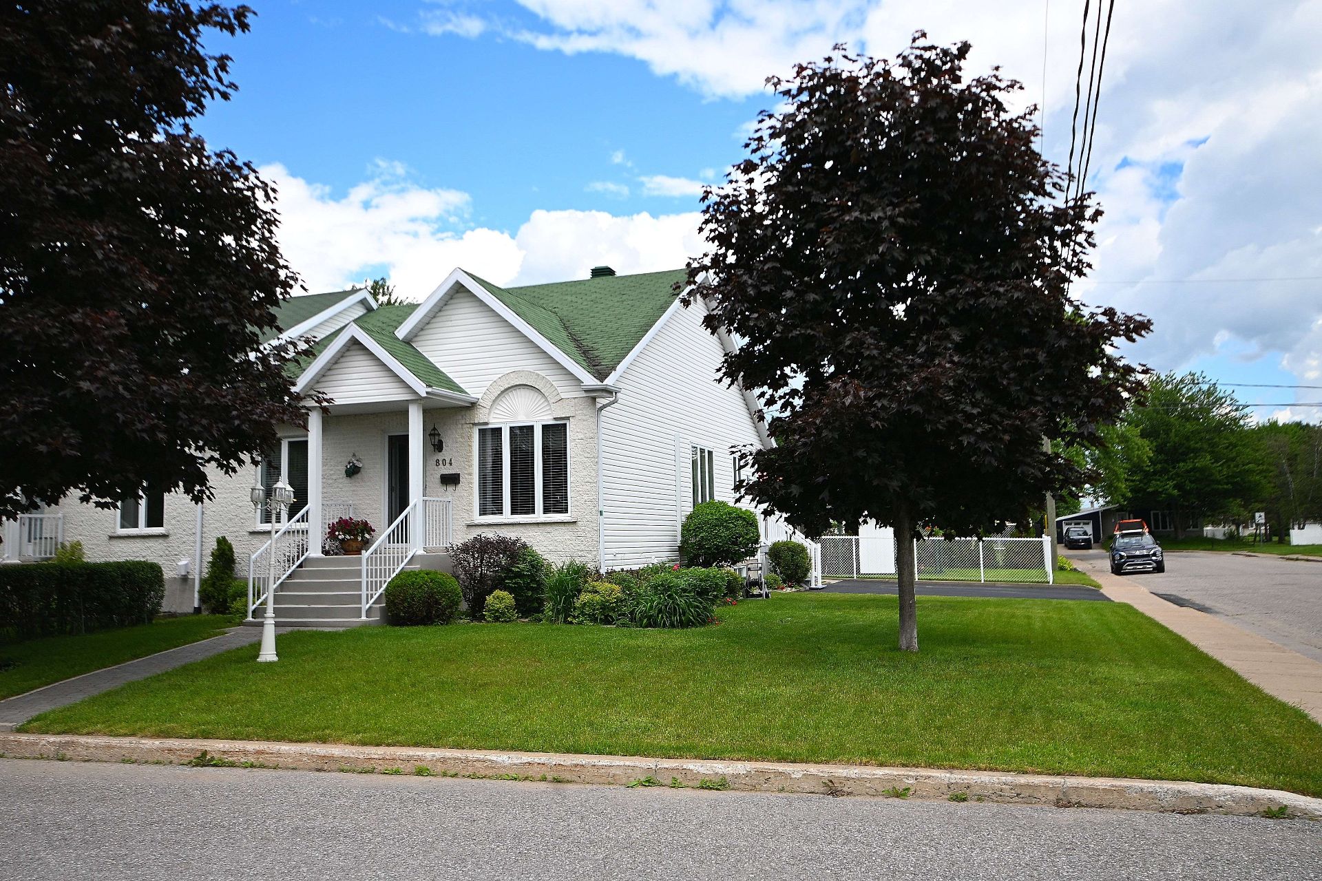 MLS: 17468928