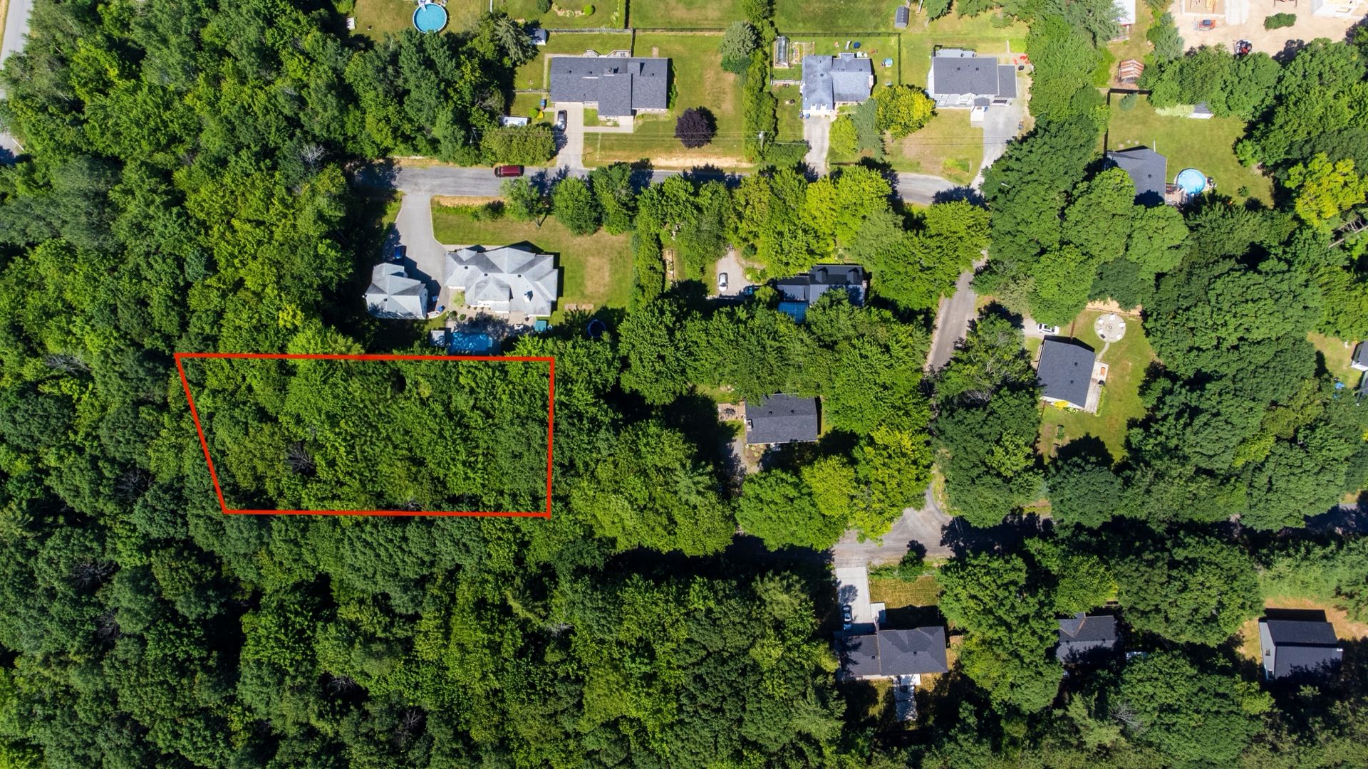 MLS: 28093537