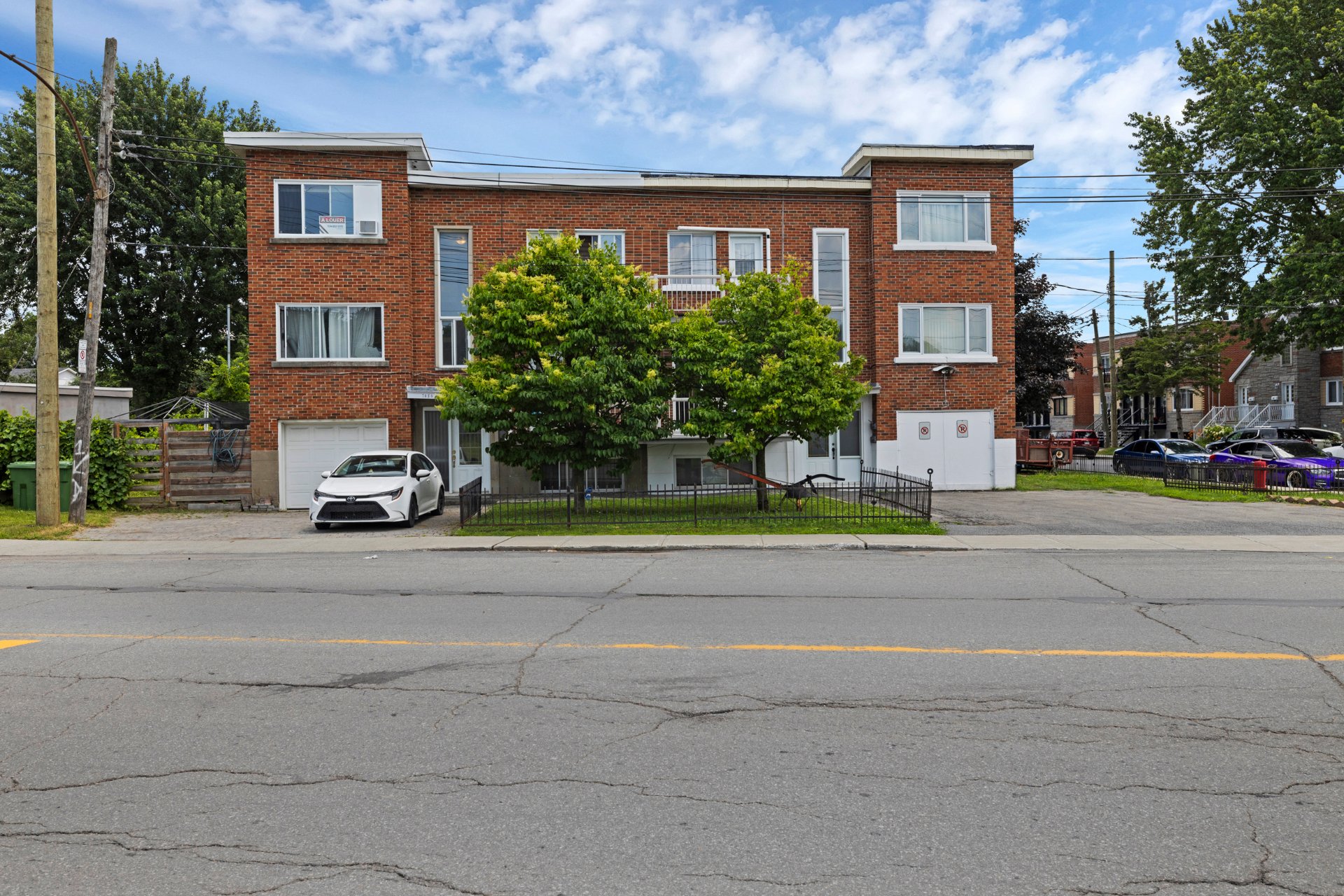 7486 Boul. Champlain — photo 1
