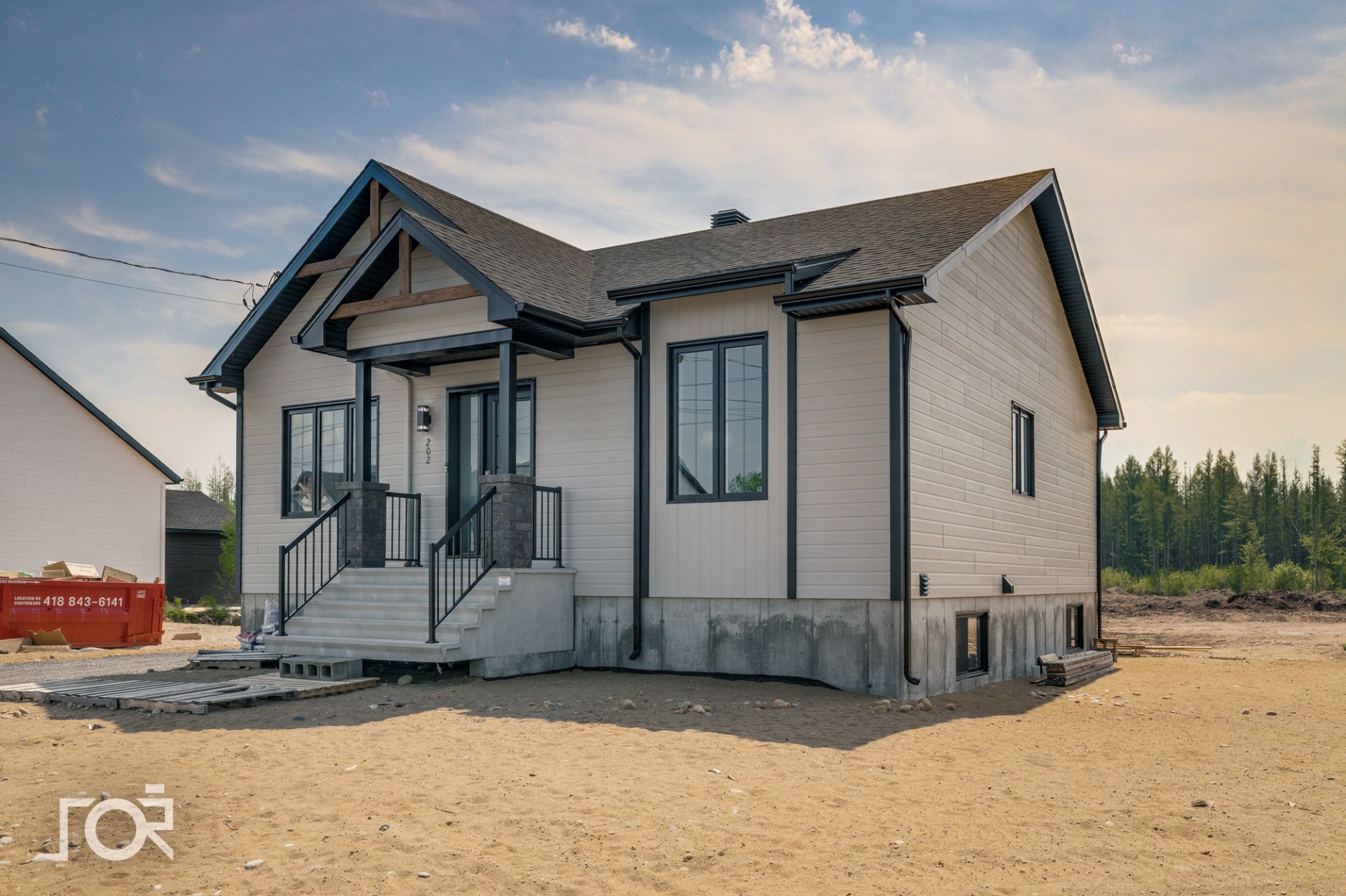 MLS: 18977968