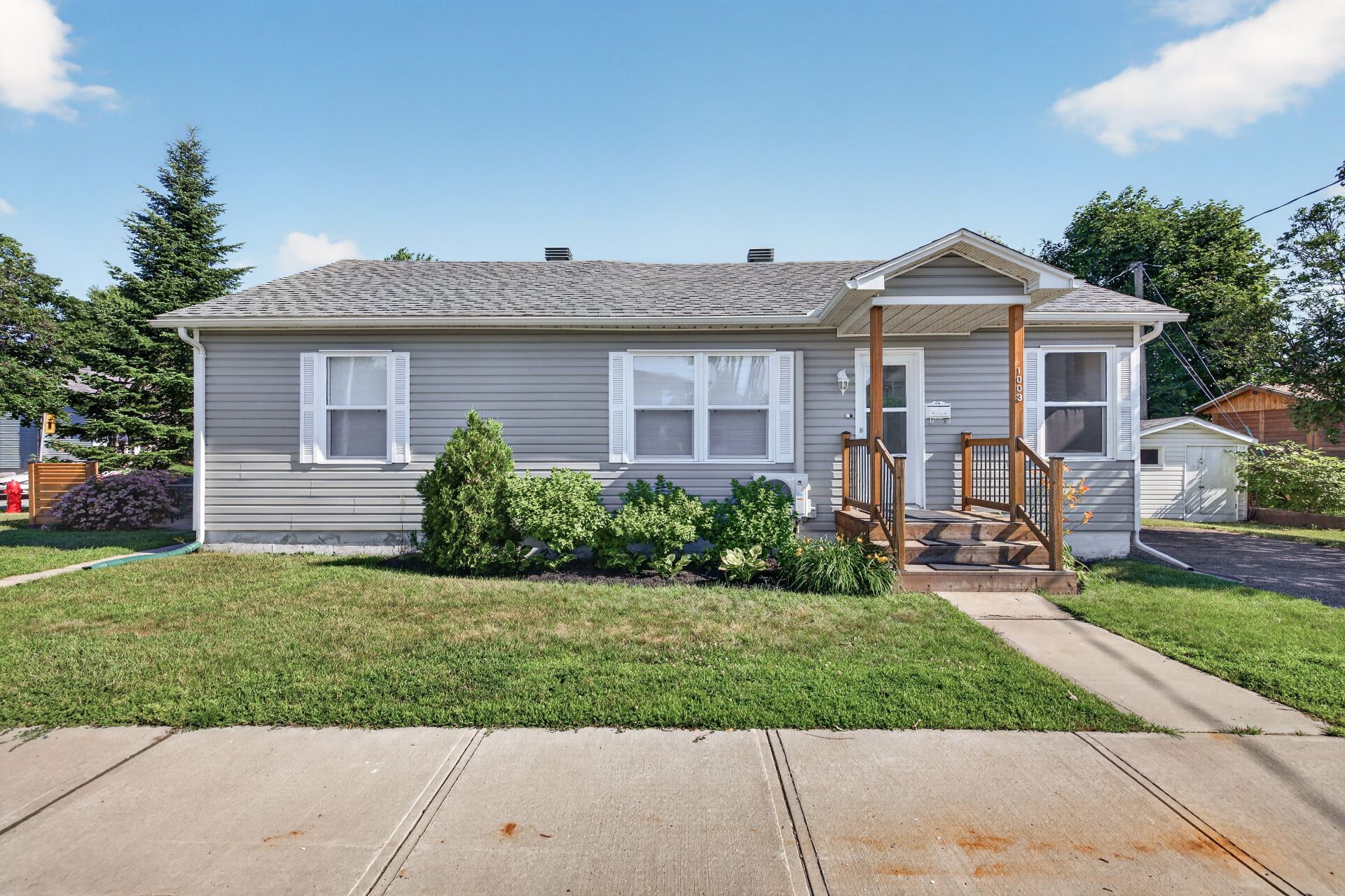 MLS: 24173160