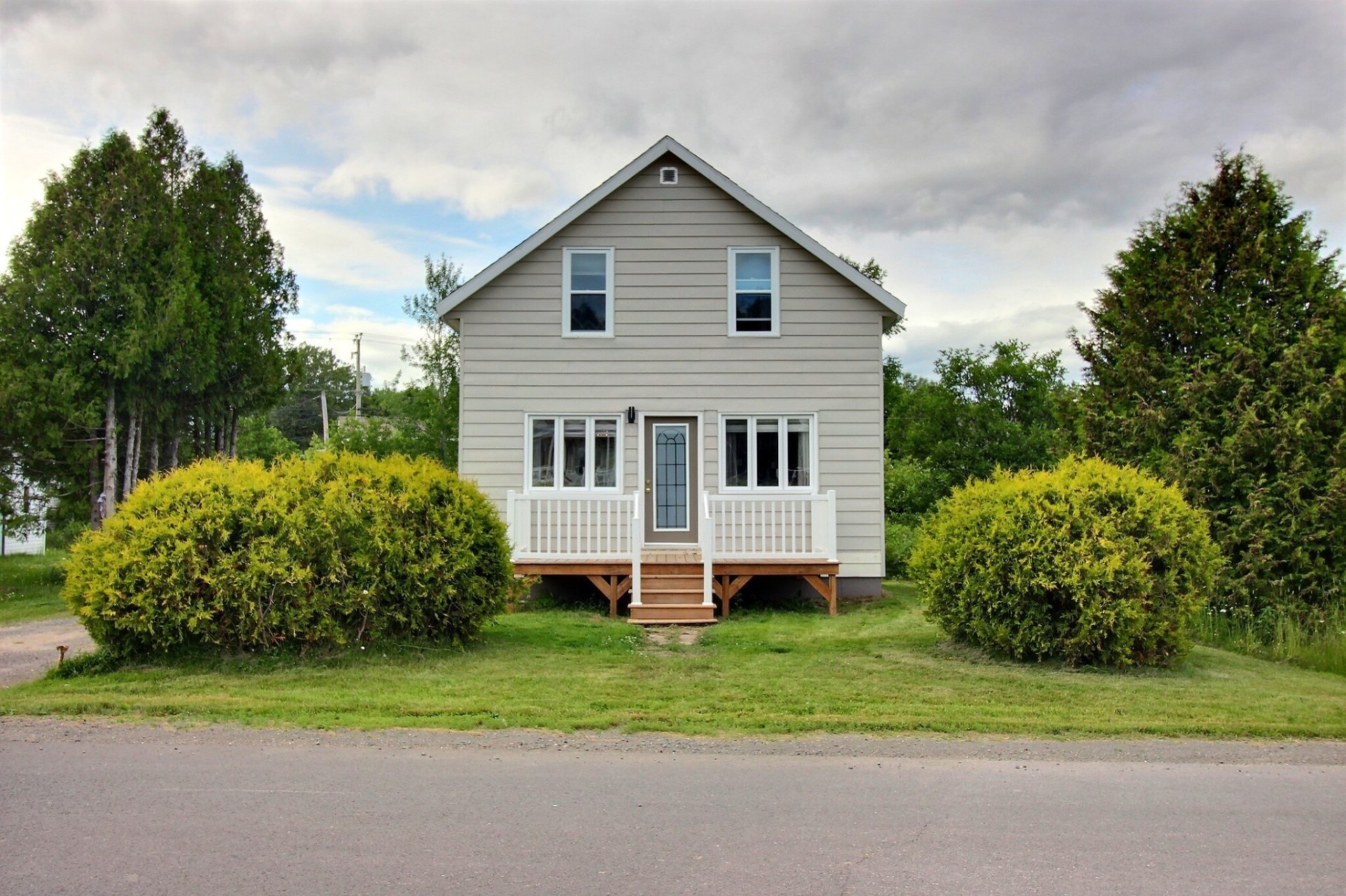 MLS: 16415685