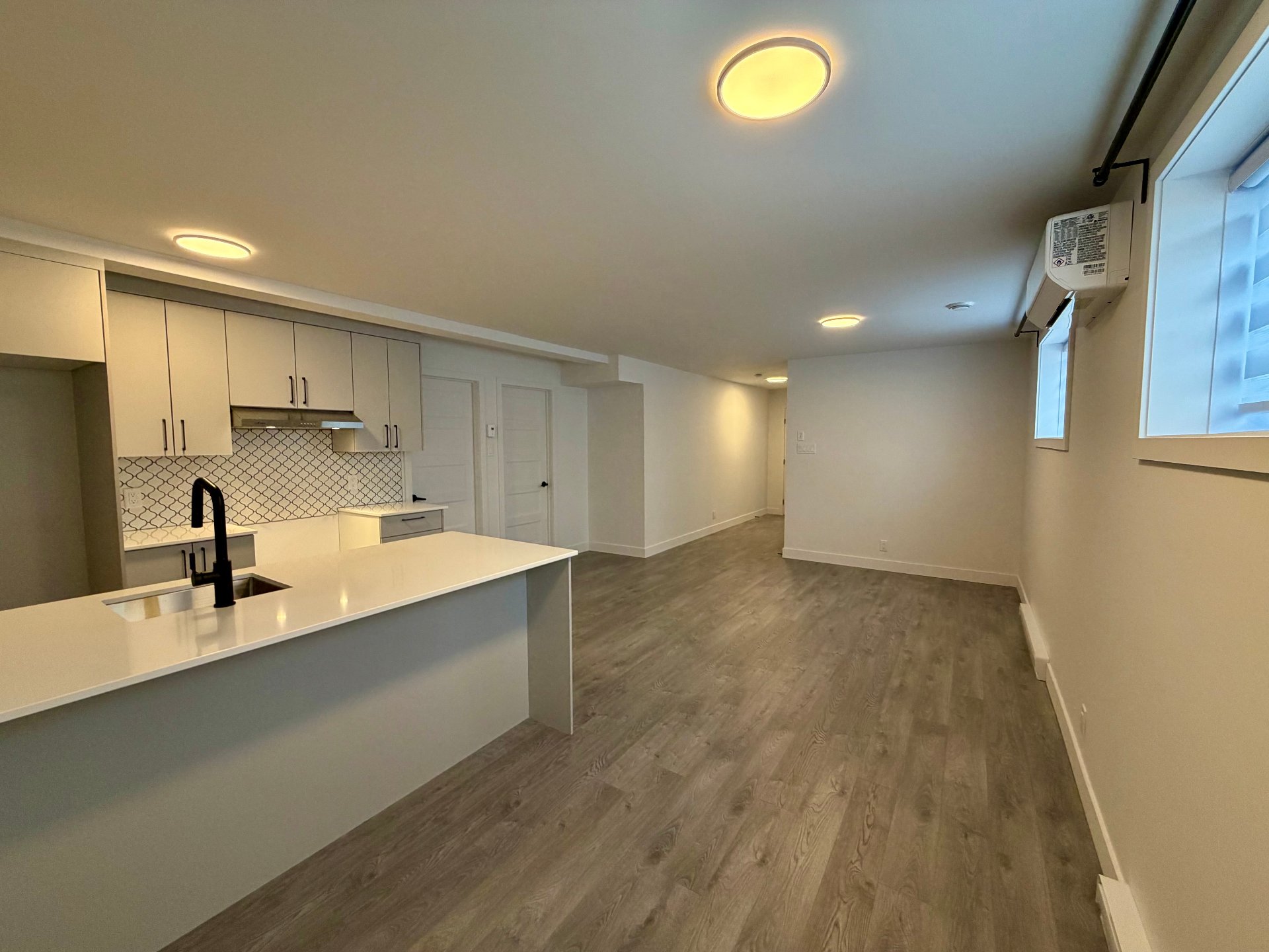 MLS: 10298226
