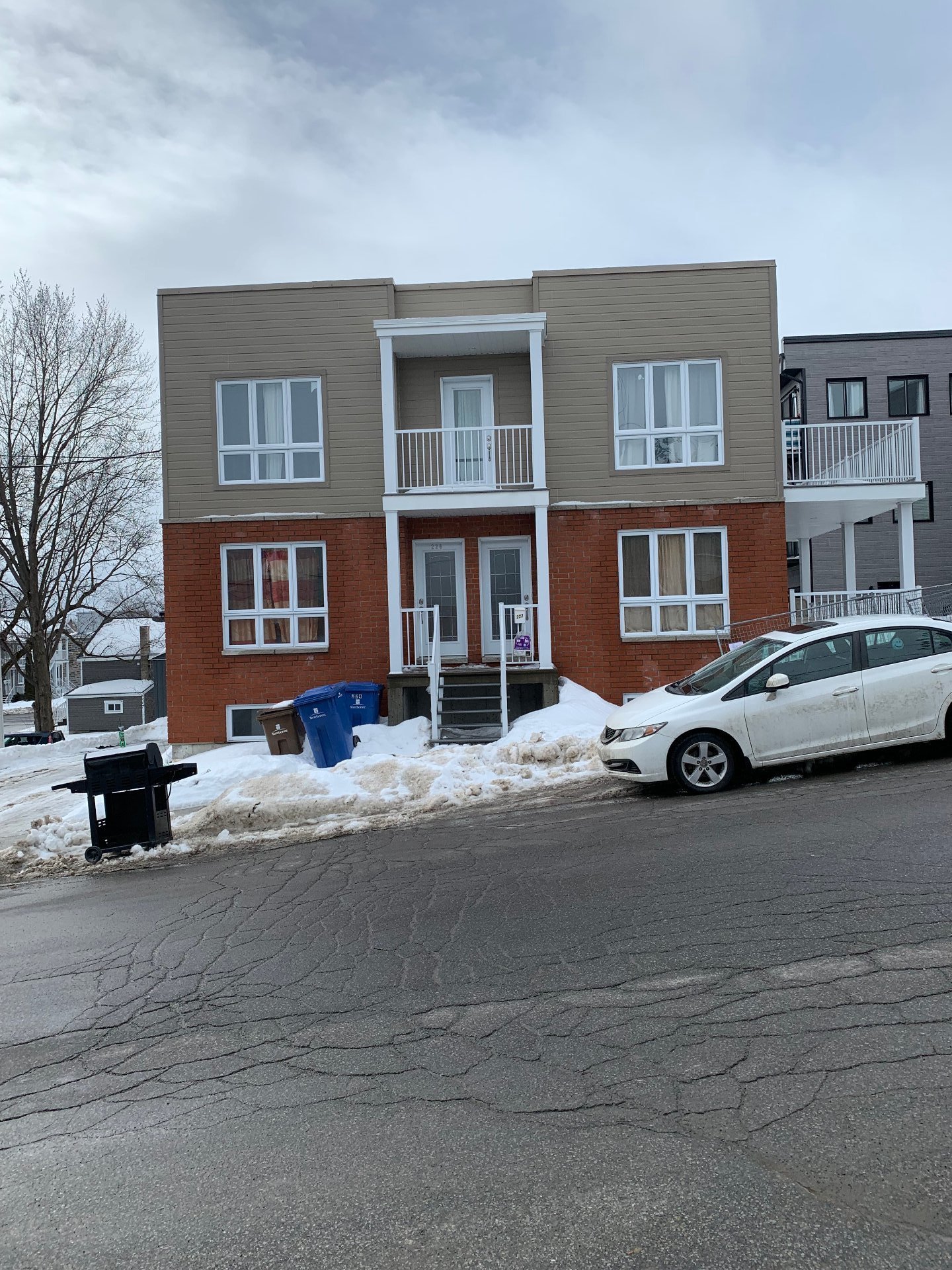 MLS: 27705666