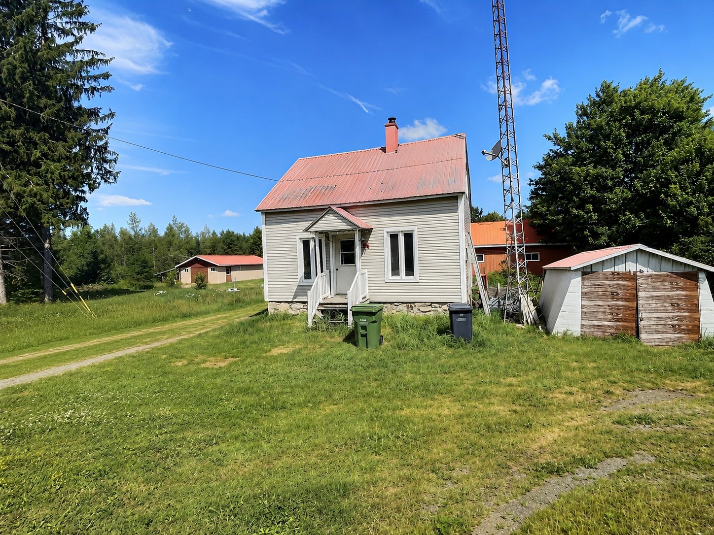 MLS: 22883772