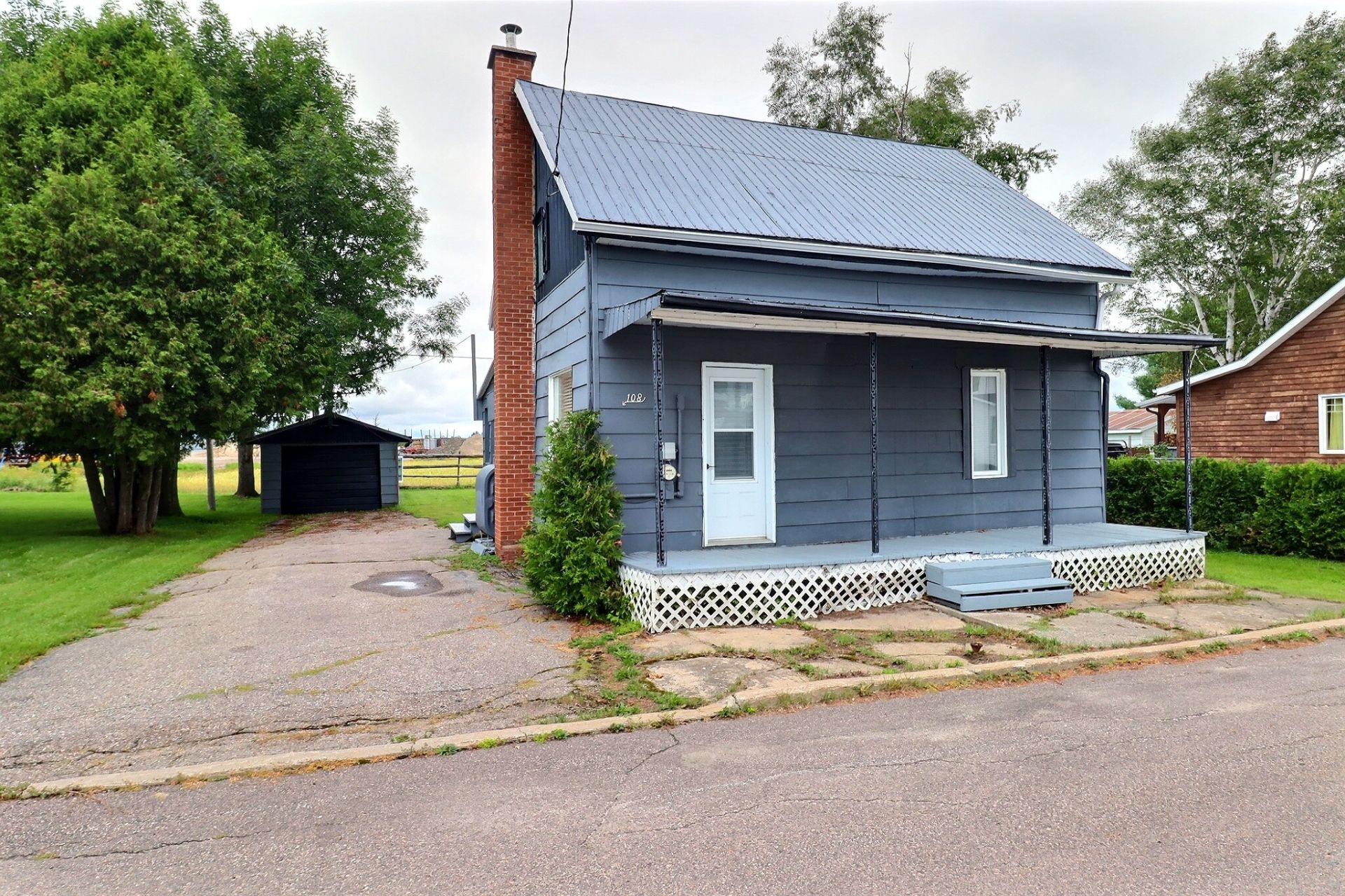 MLS: 15035353
