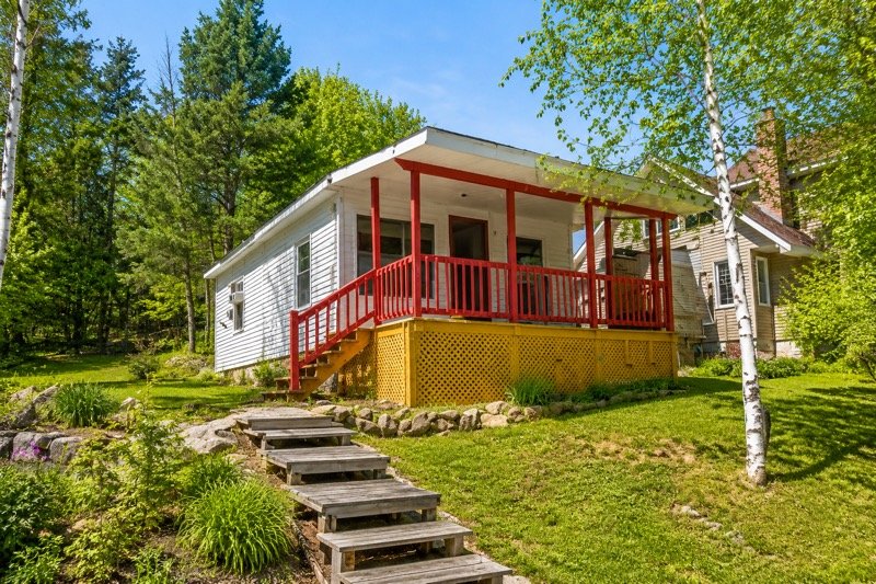 MLS: 16551191