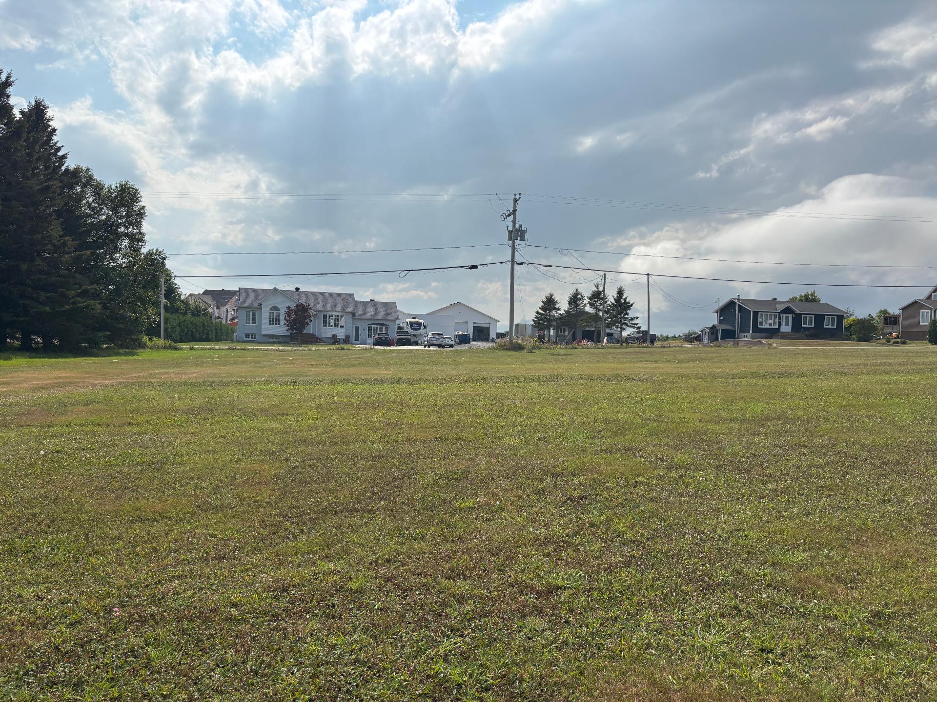 MLS: 26083558