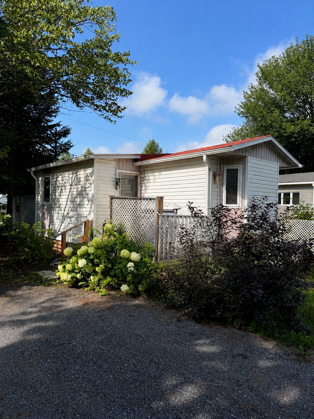 MLS: 15960730