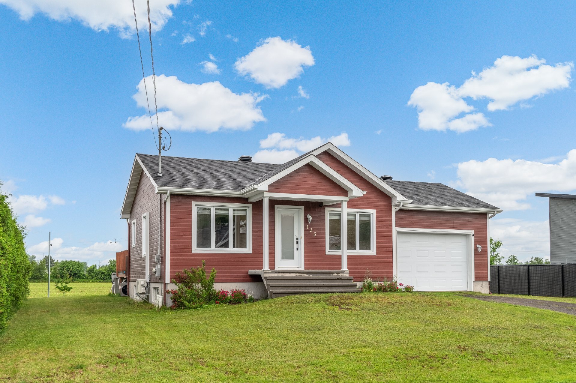 MLS: 20588995