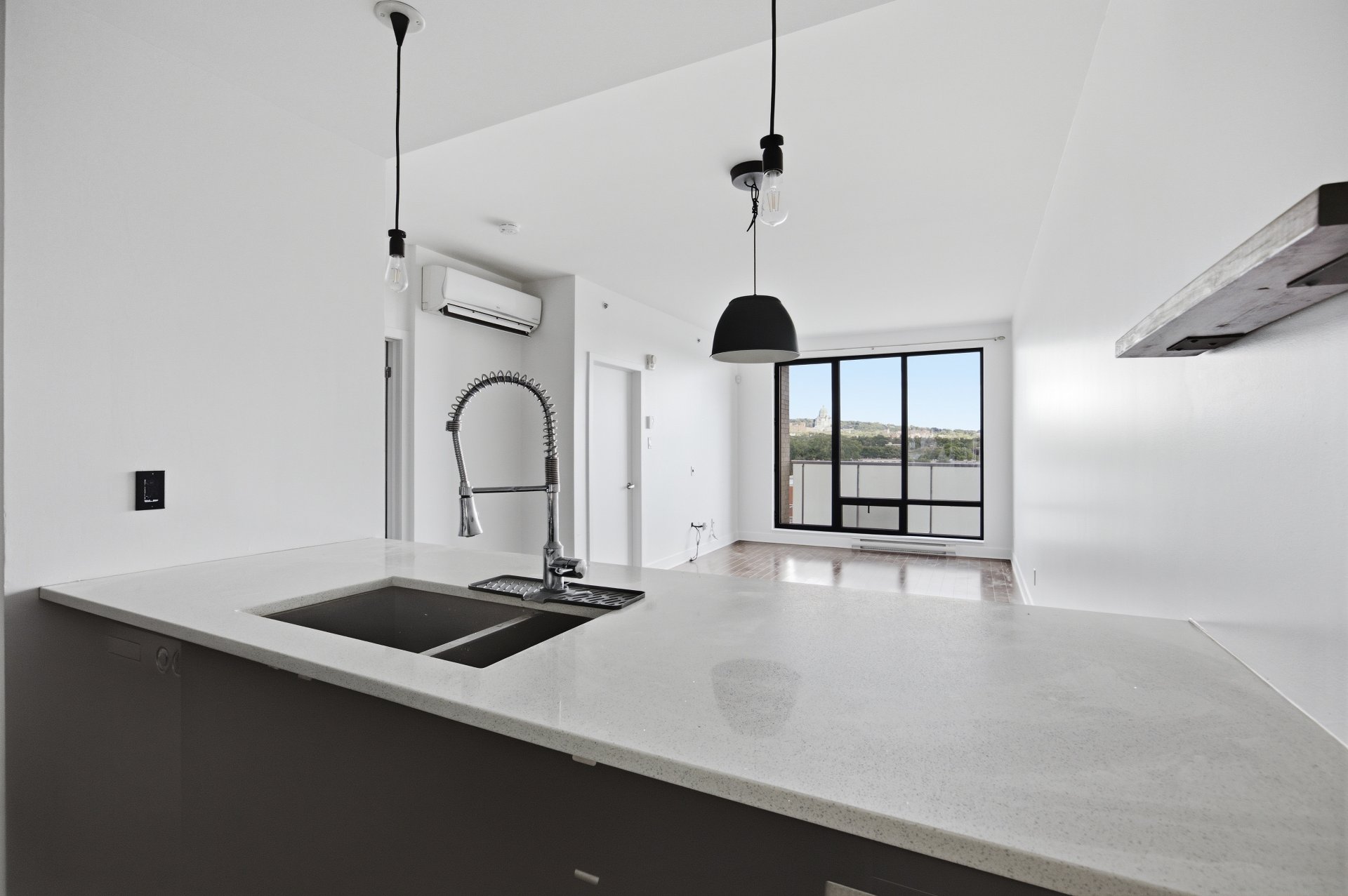 MLS: 18156098