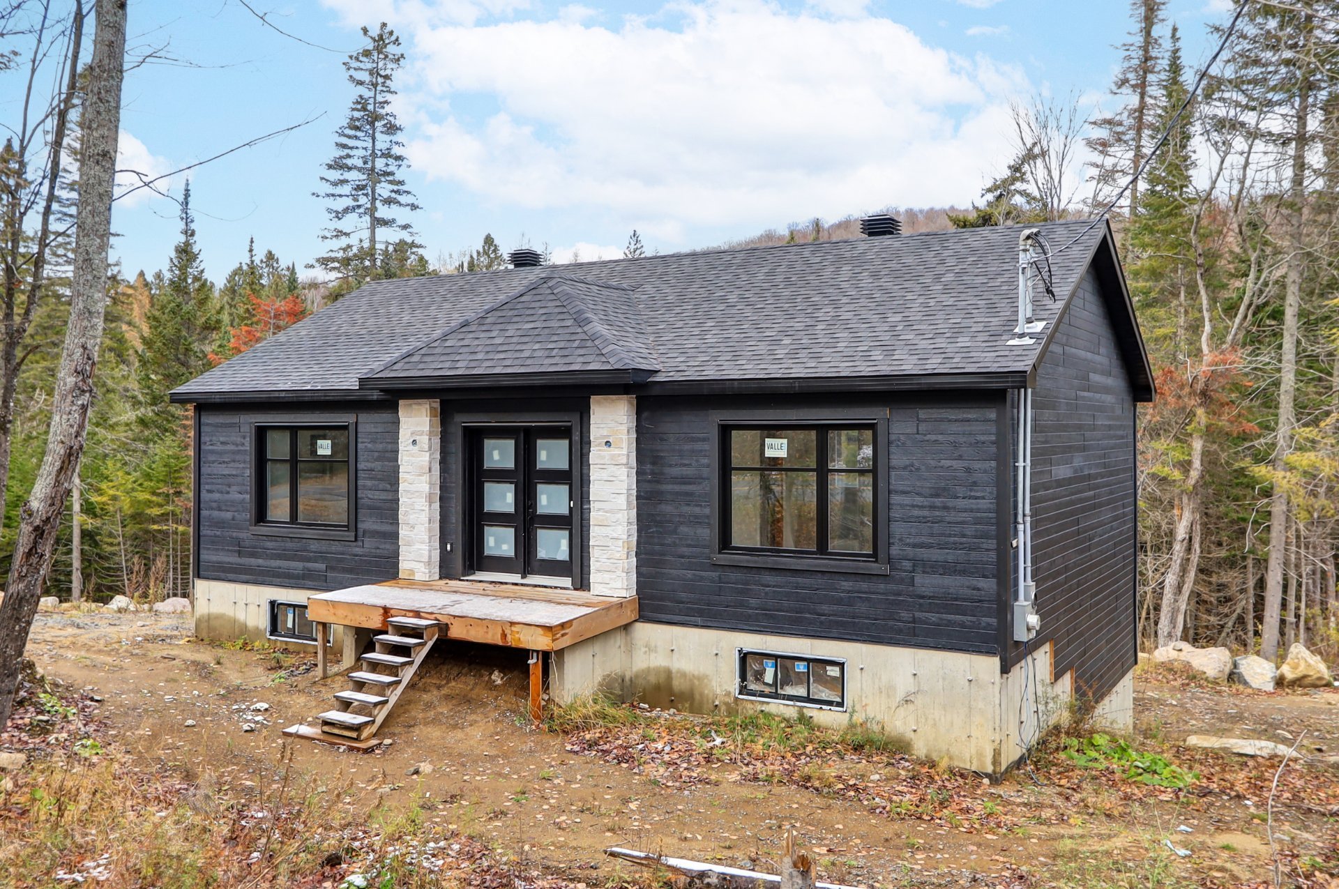 MLS: 12297500