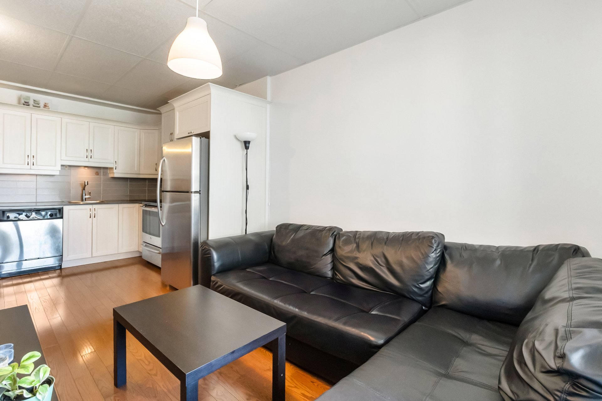 MLS: 10915979