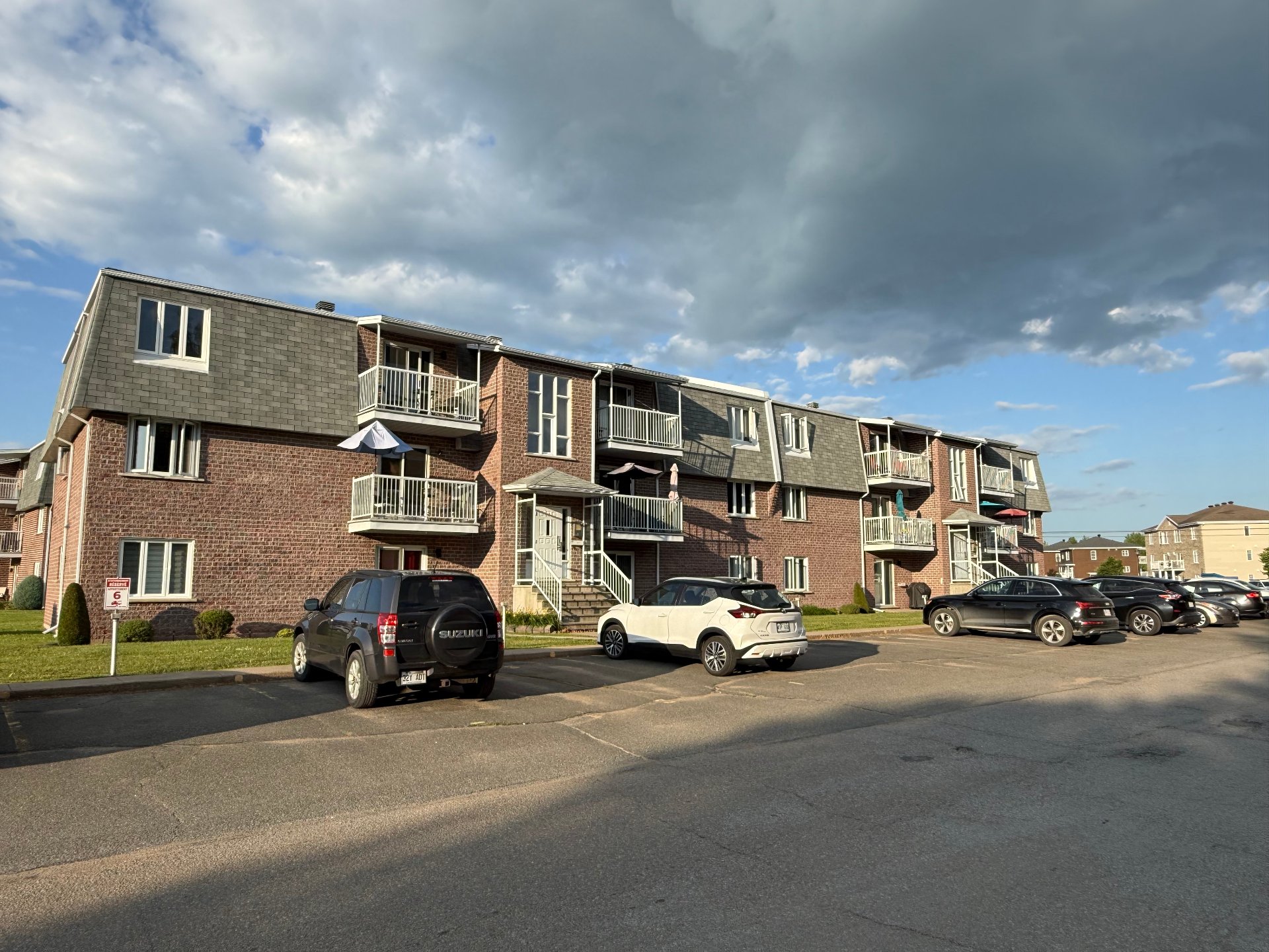 MLS: 17844326