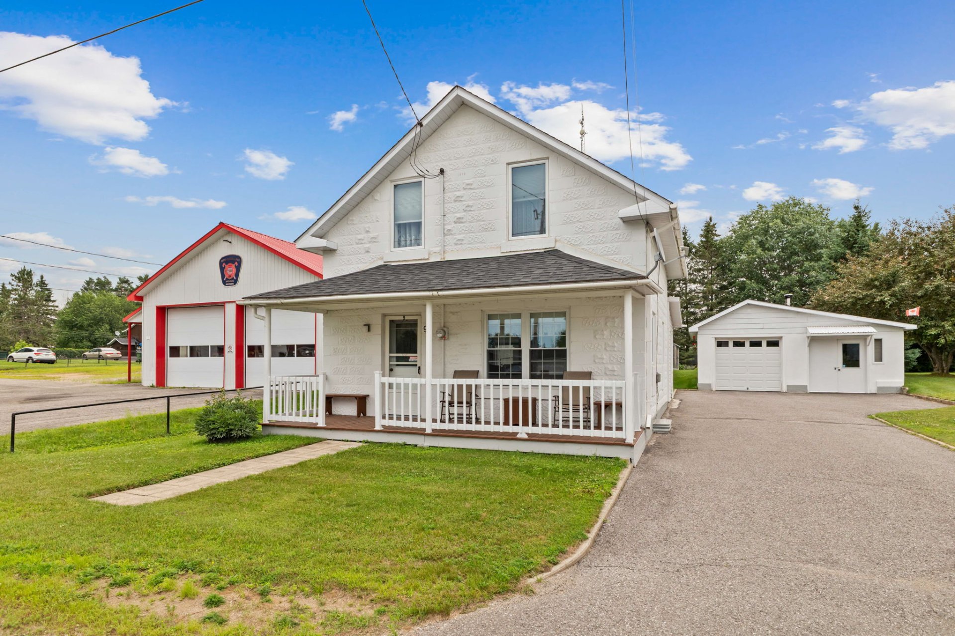 MLS: 22503539